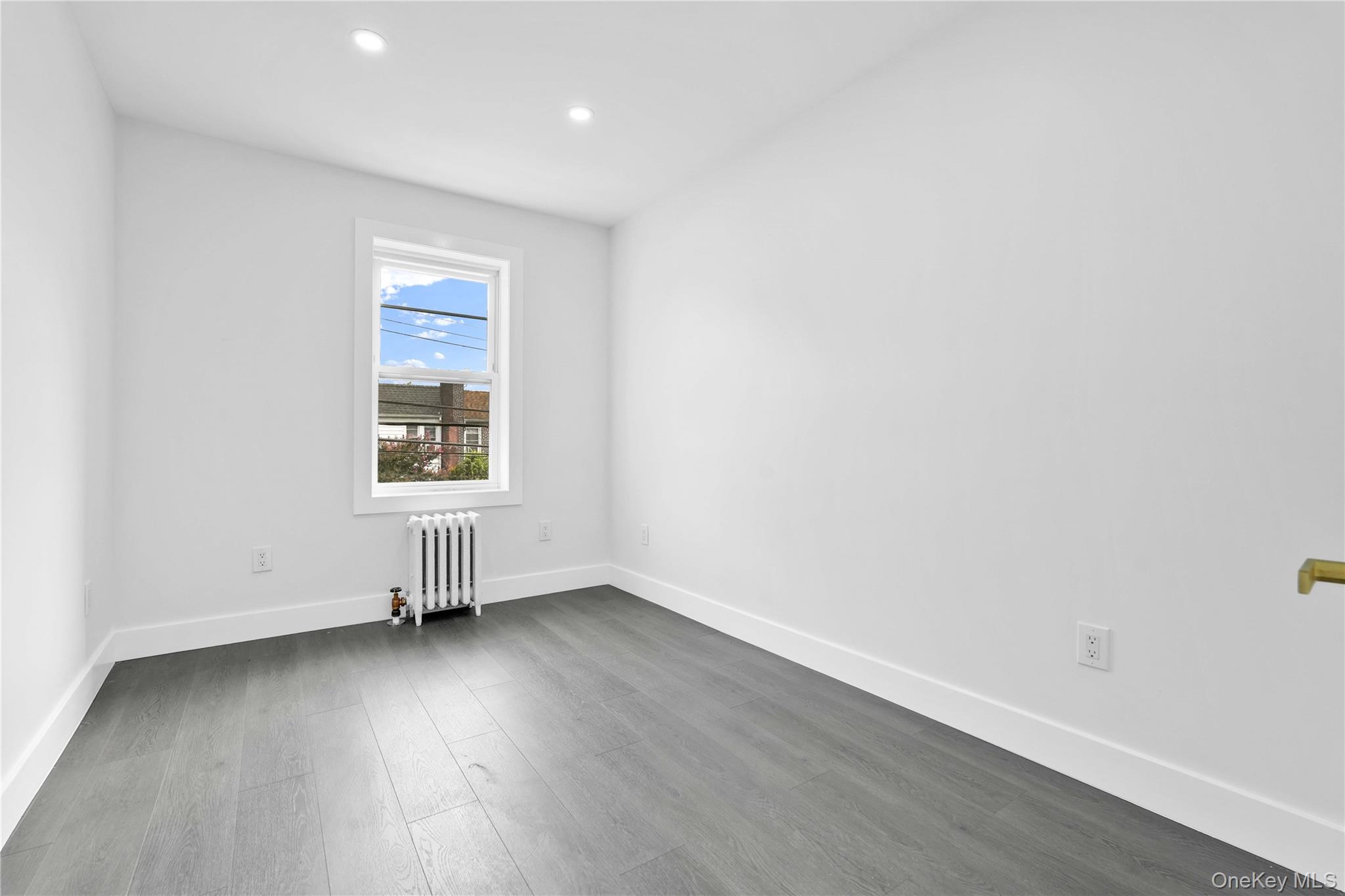113-22 204th Street Property Photo 16
