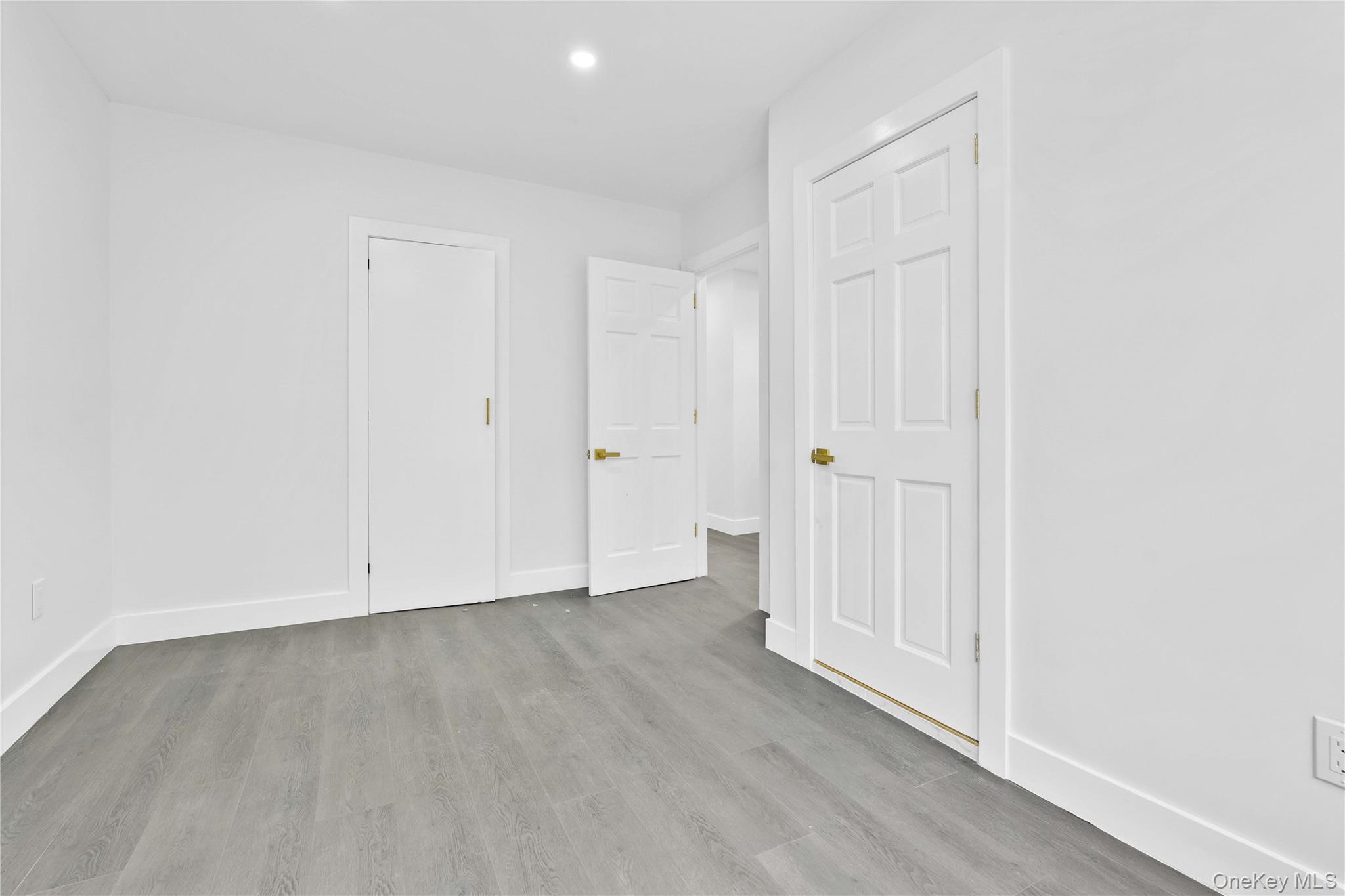113-22 204th Street Property Photo 23