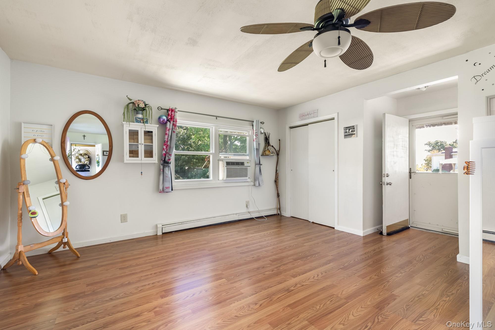 1647 Straight Path Property Photo 20