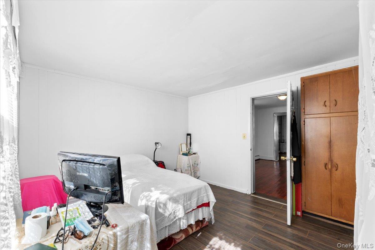 195-12 Mclaughlin Avenue Property Photo 20