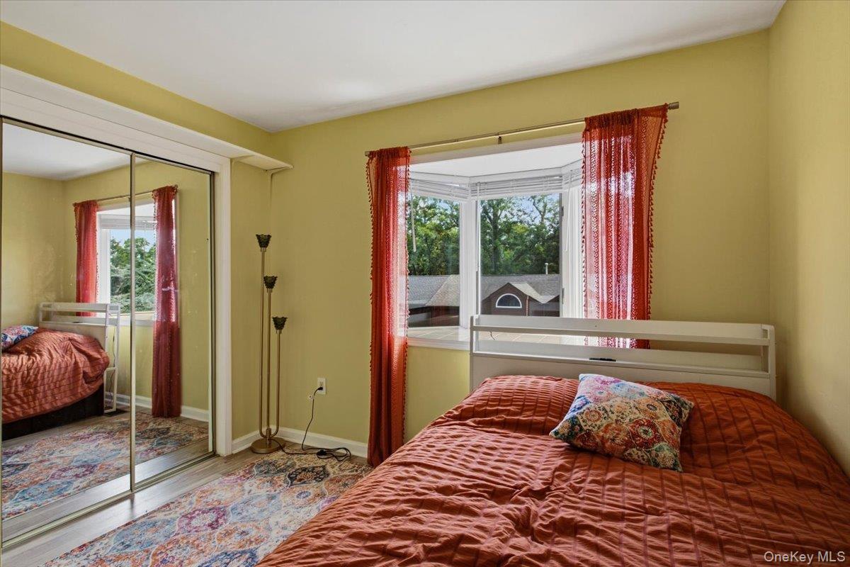 13 Knoll View Property Photo 13