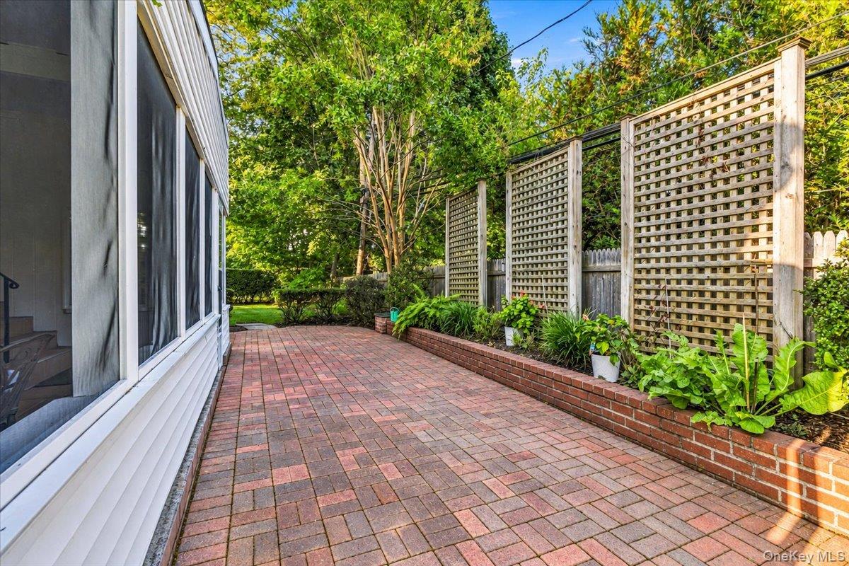 1053862 Property Photo 10