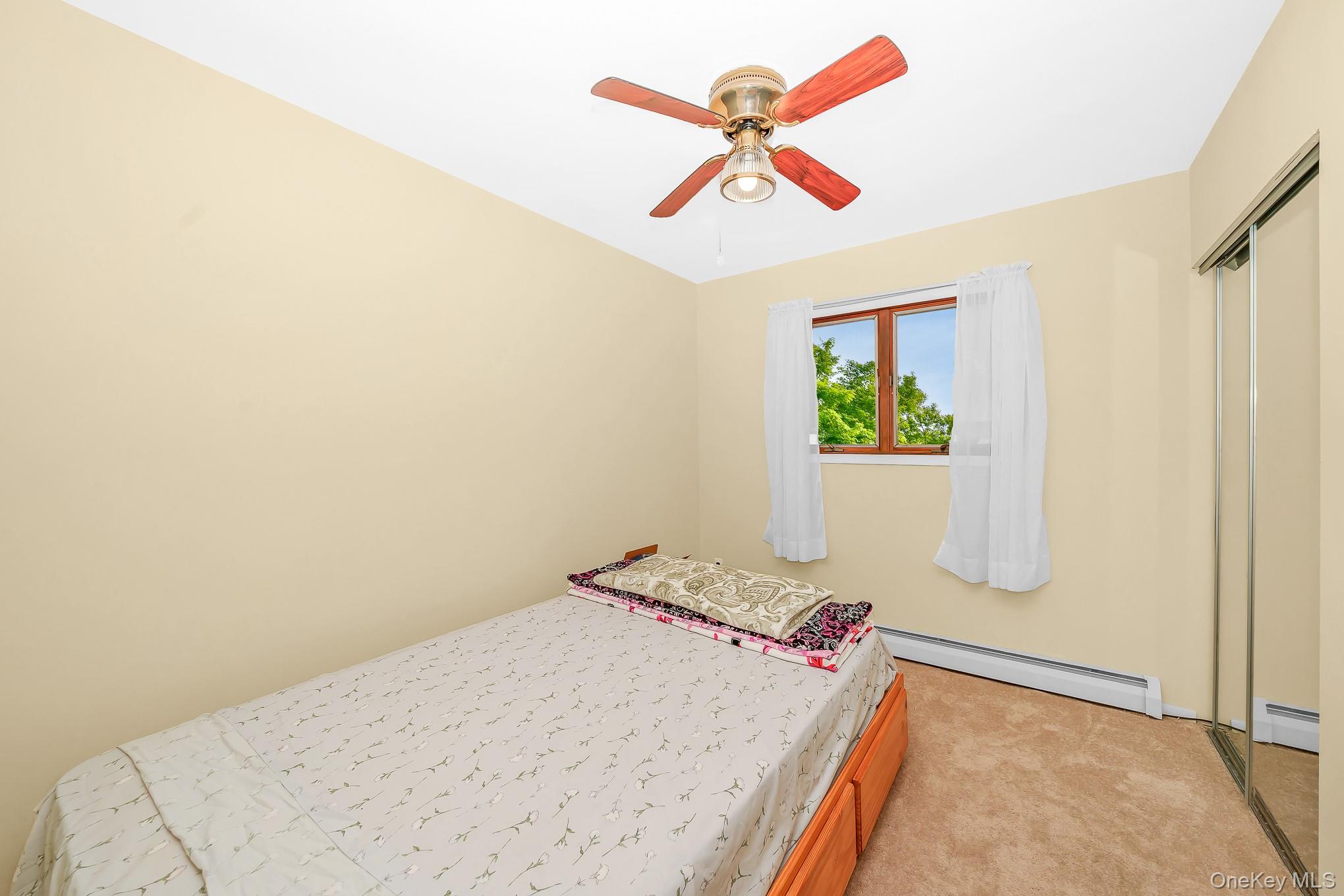 22 W Willow Street Property Photo 21