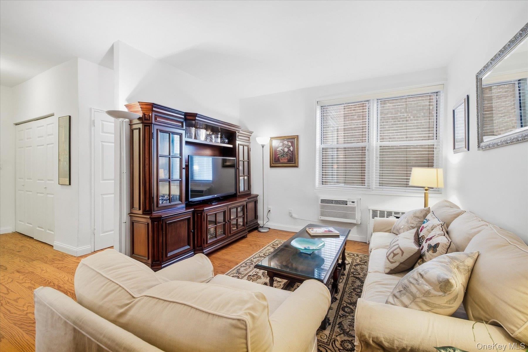 55 Lenox Road 1-k Property Photo 5