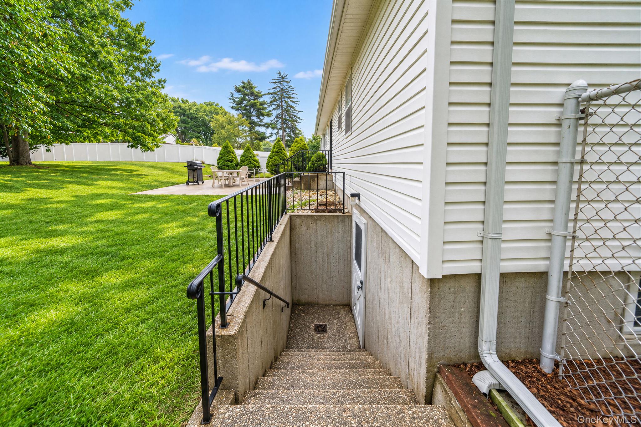 23 School Street Property Photo 5