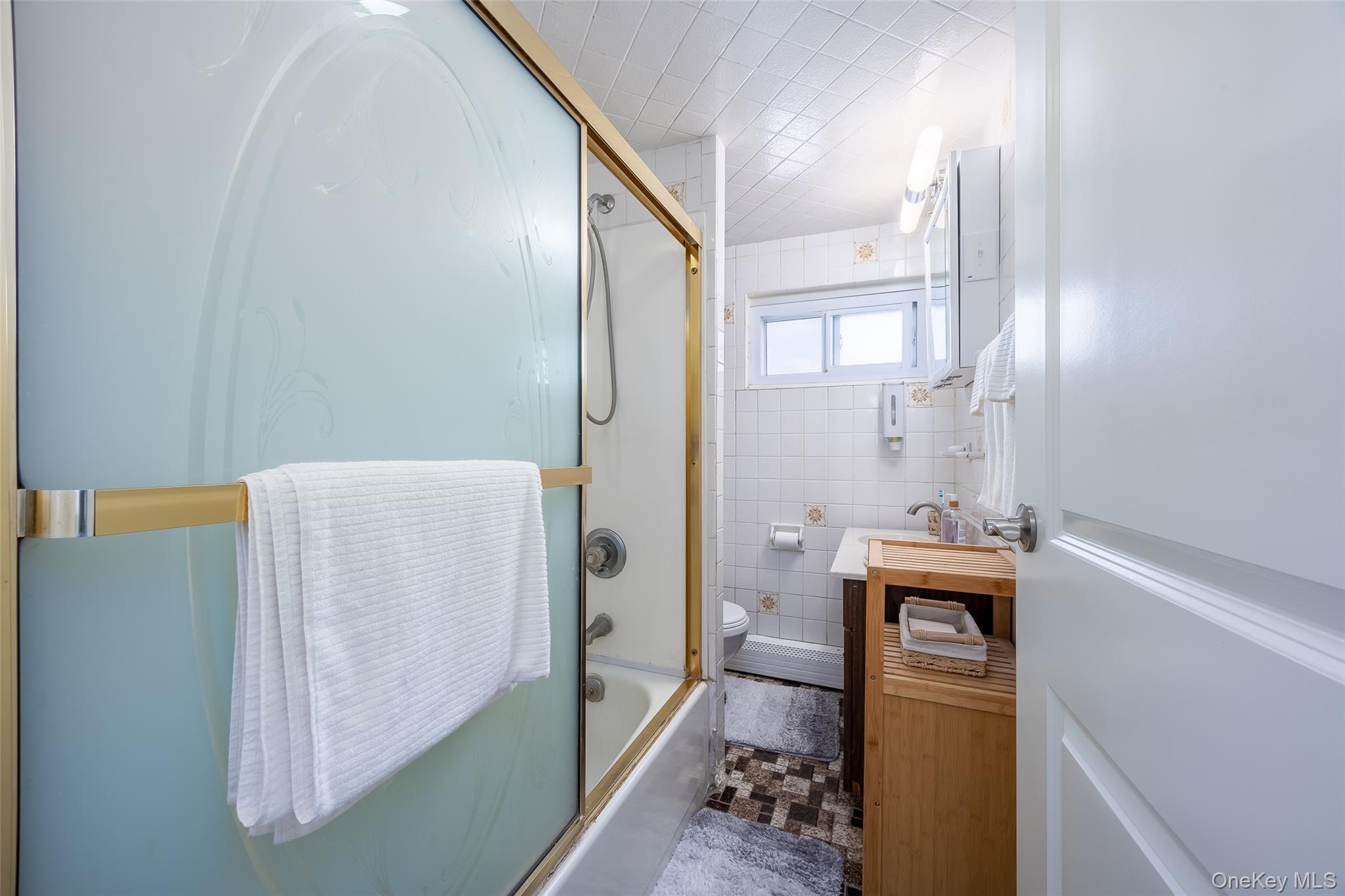 2 Dean Street Property Photo 9