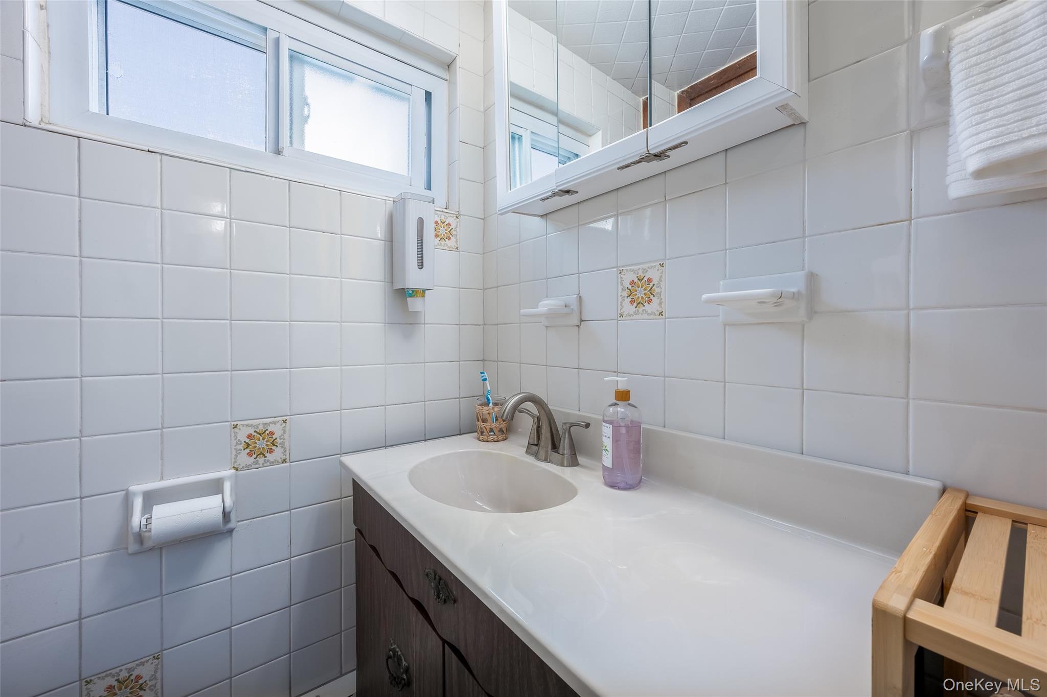 2 Dean Street Property Photo 10