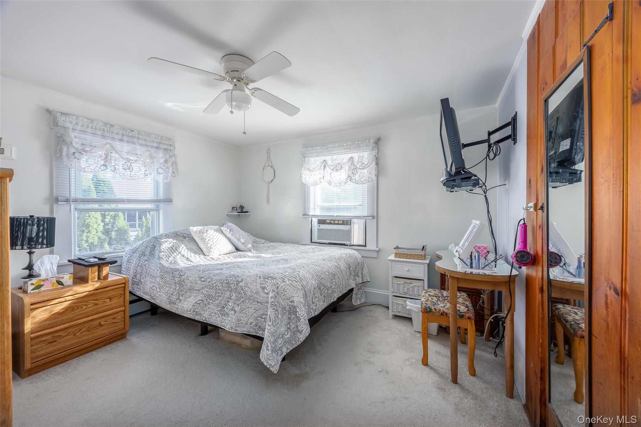 2 Dean Street Property Photo 11