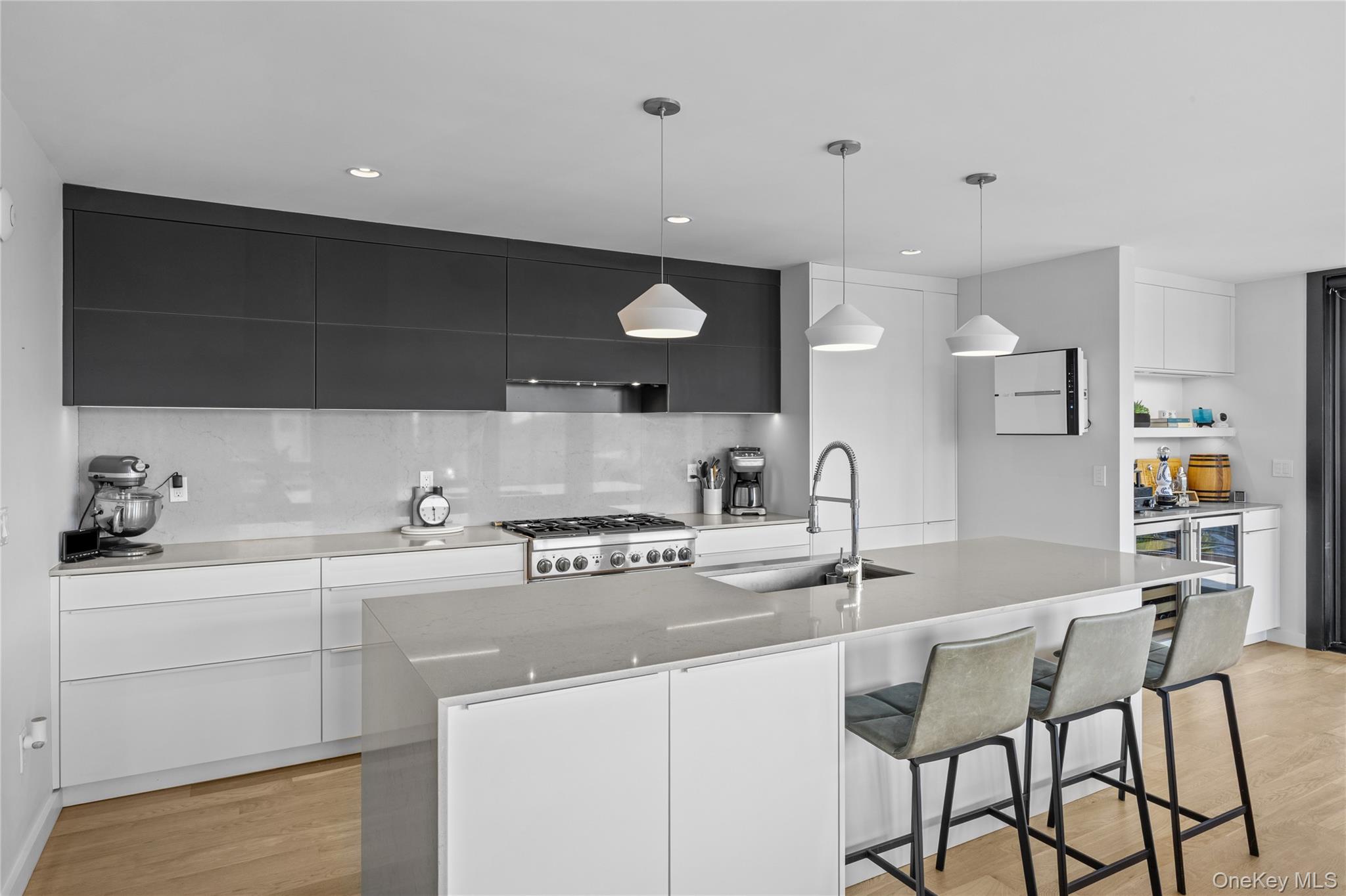 35 Wyoming Avenue Property Photo 13