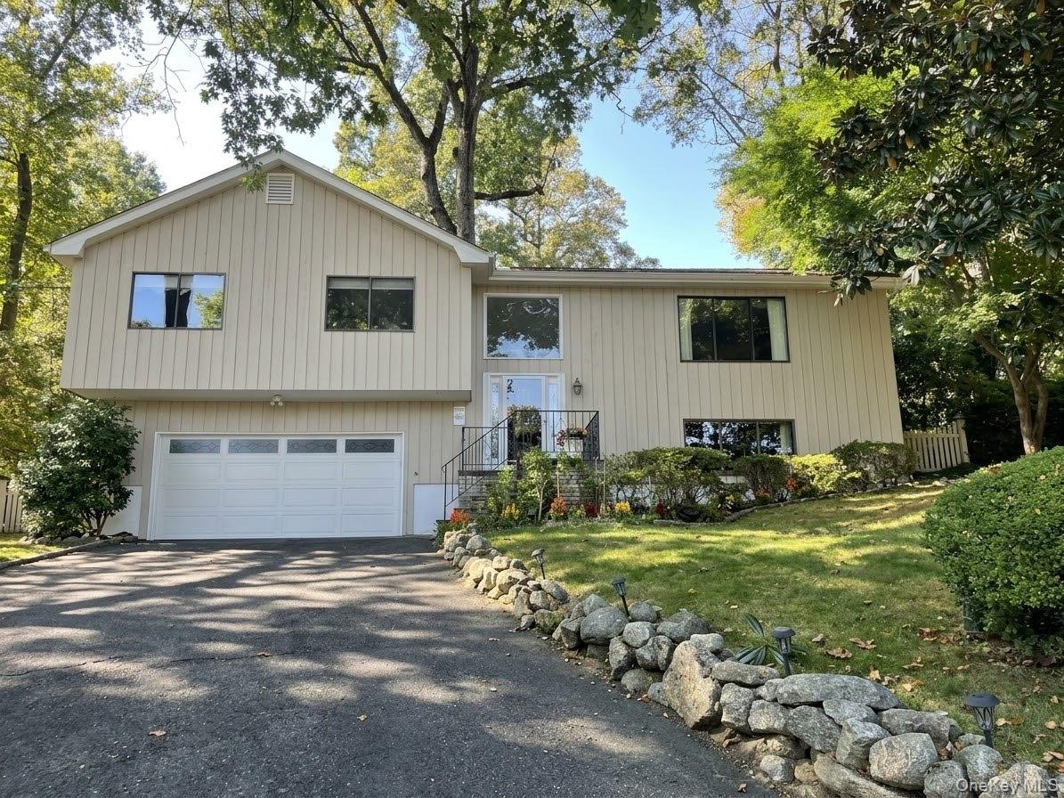 44 Hillside Lane Property Photo 1