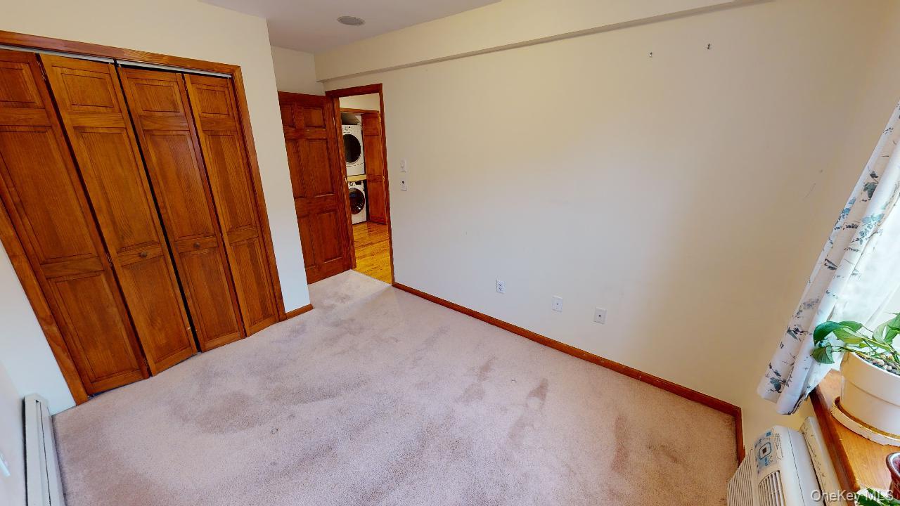 67-08 Exeter Street 2 Property Photo 28