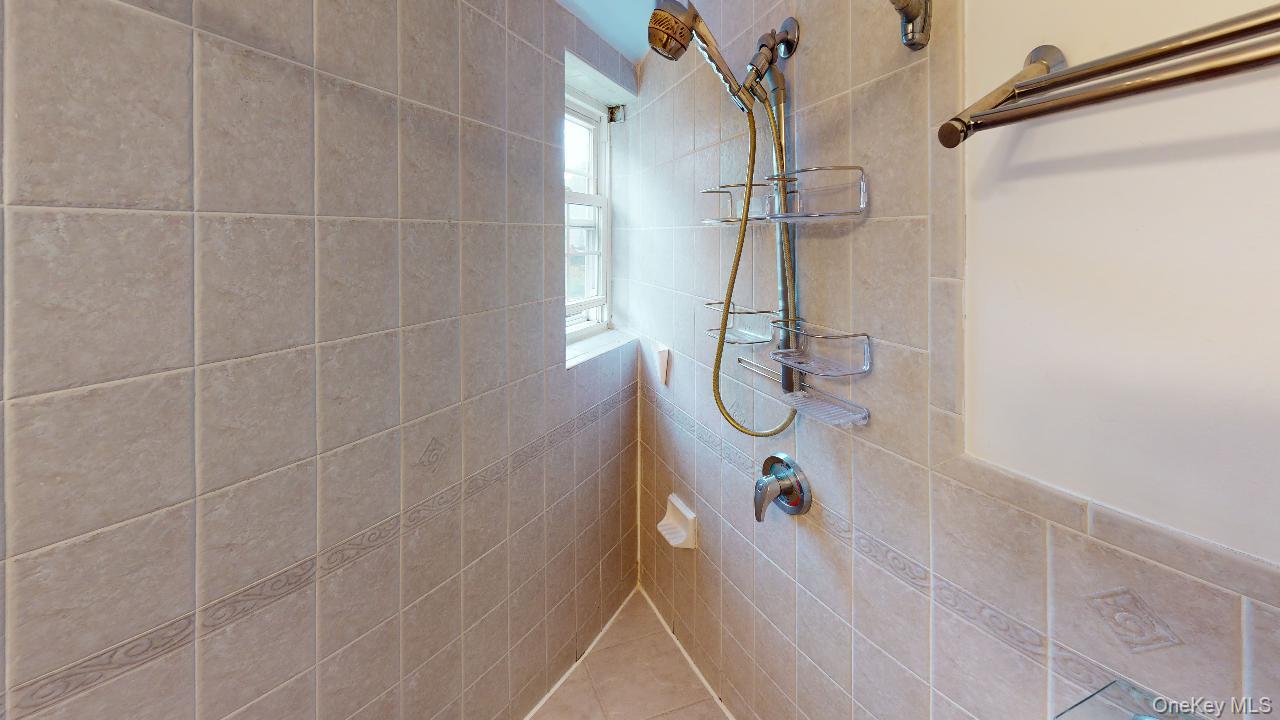 67-08 Exeter Street 2 Property Photo 32