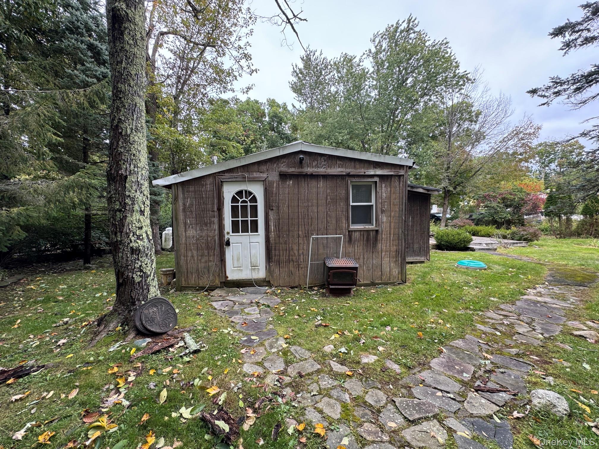 59 Laurel Trail Property Photo 5