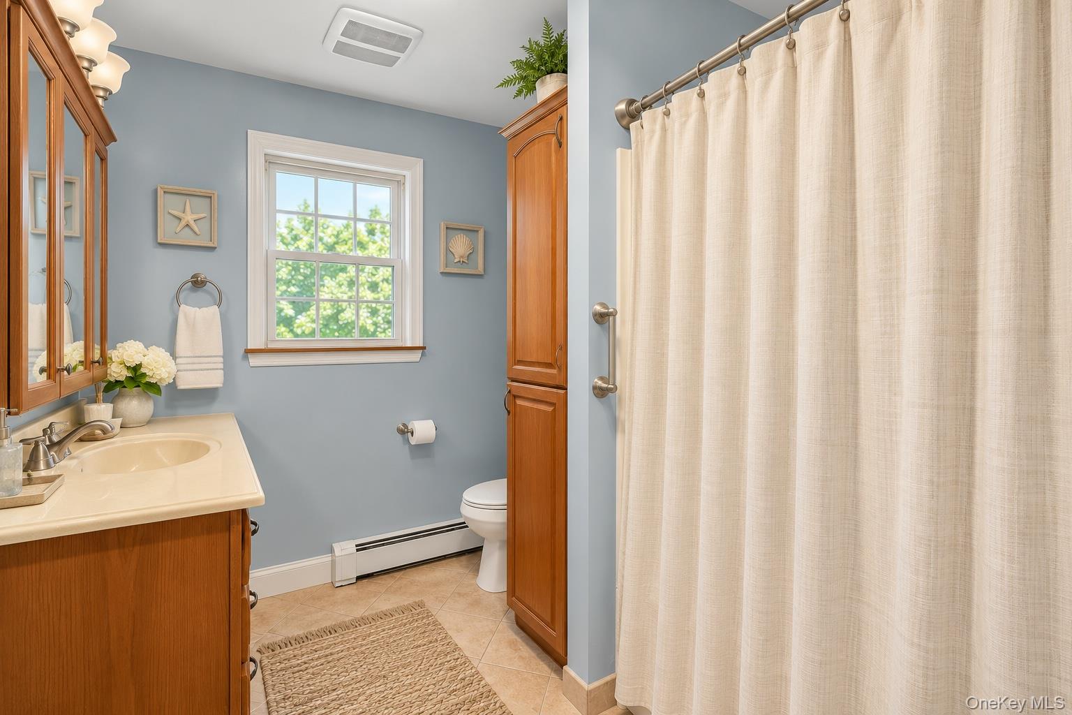270 Pequash Avenue Property Photo 18
