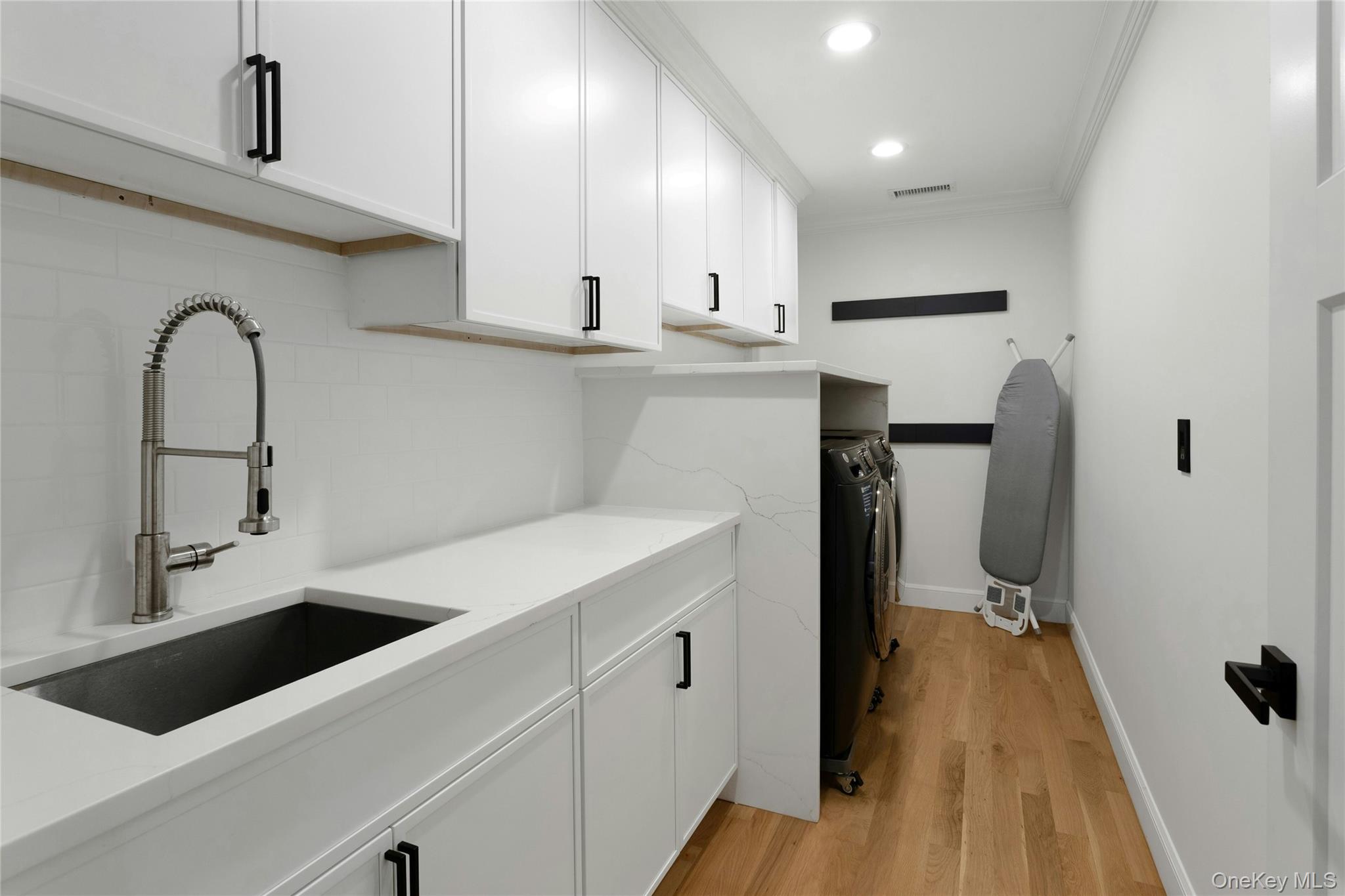 20 Sophia Lane Property Photo 28