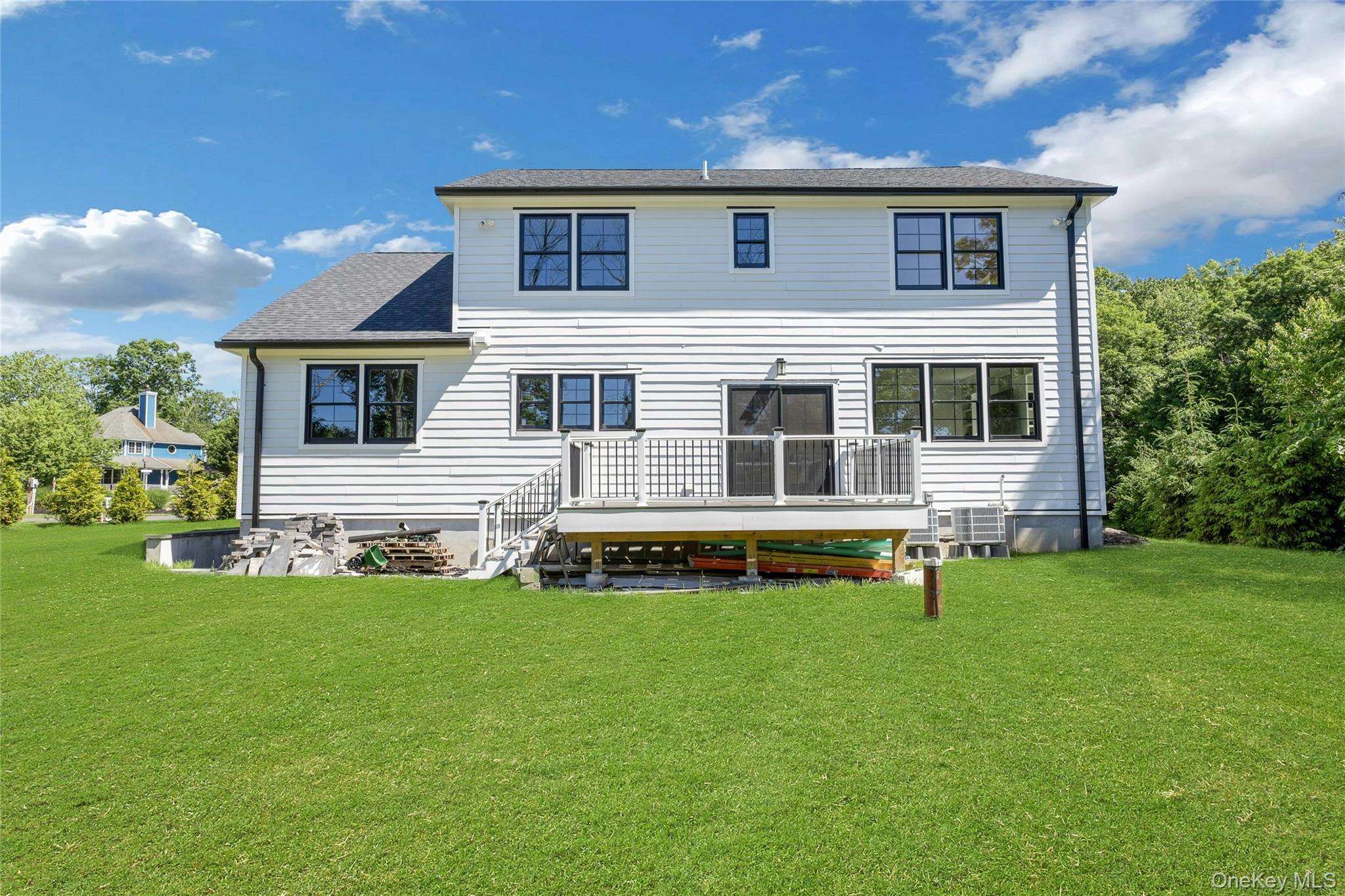 20 Sophia Lane Property Photo 32