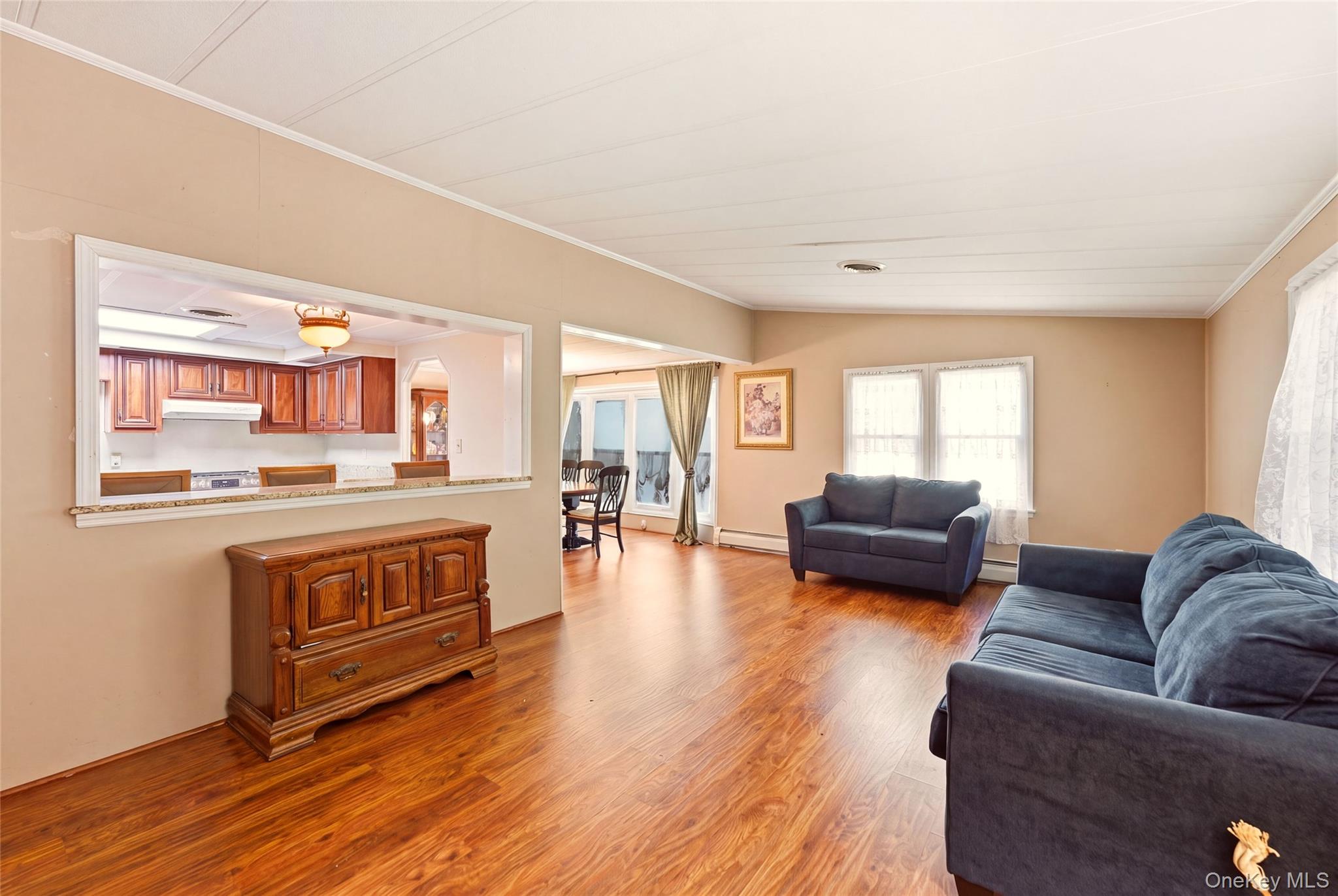 1407 Middle Road 45 Property Photo 5