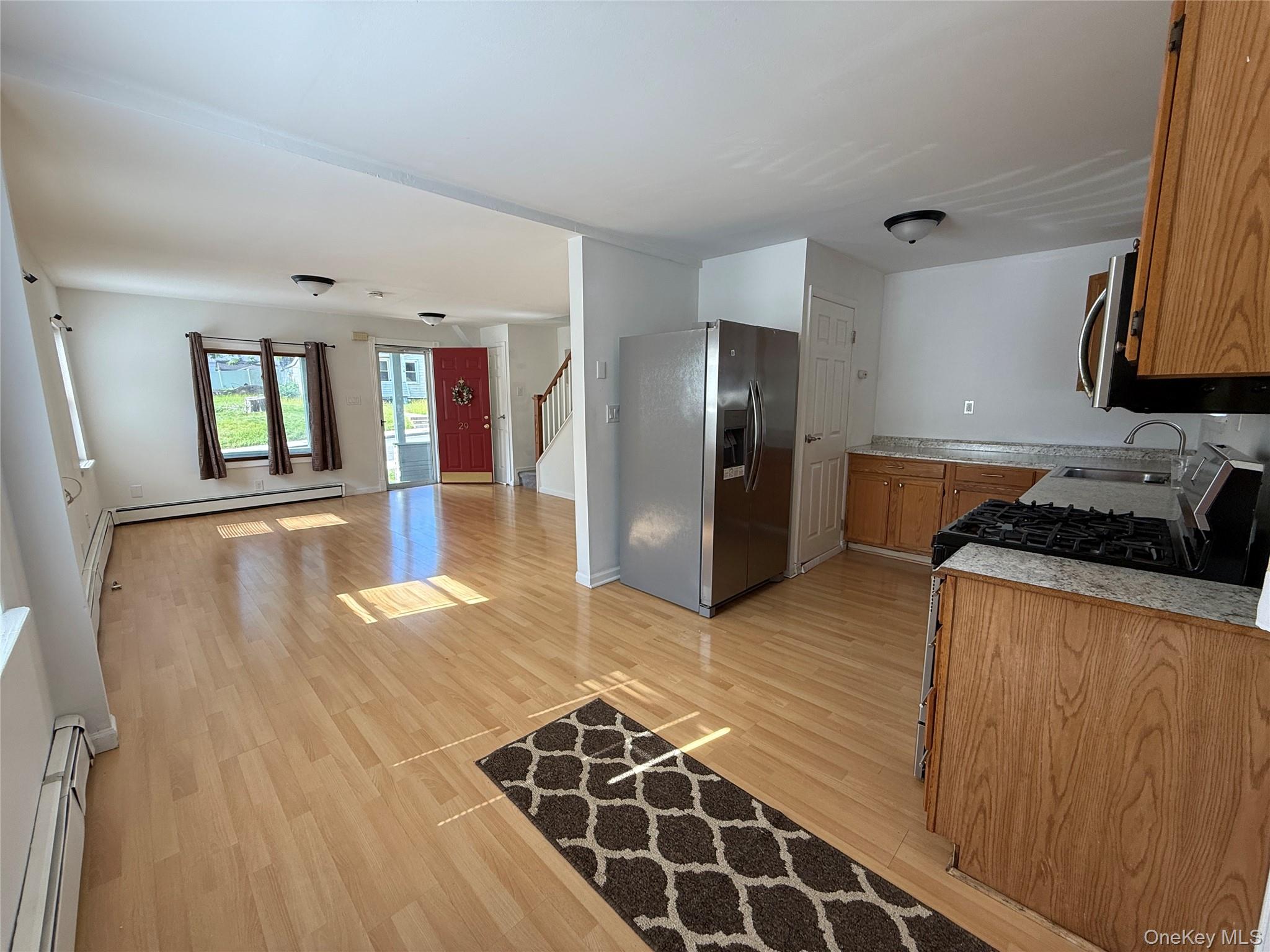29 Genung Street Property Photo 2