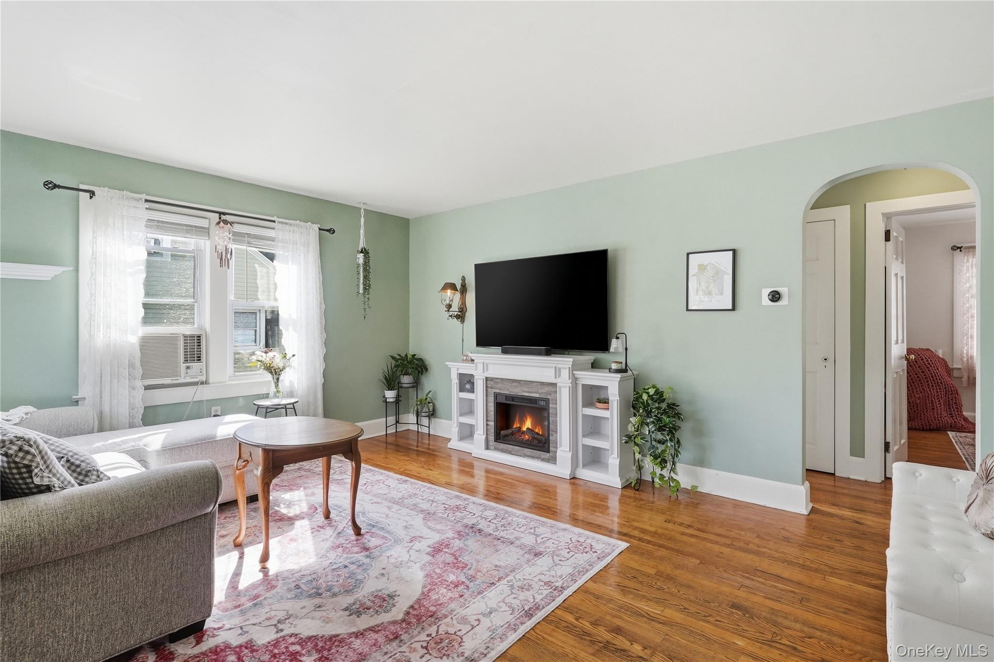 25 Hayes Street Property Photo 5
