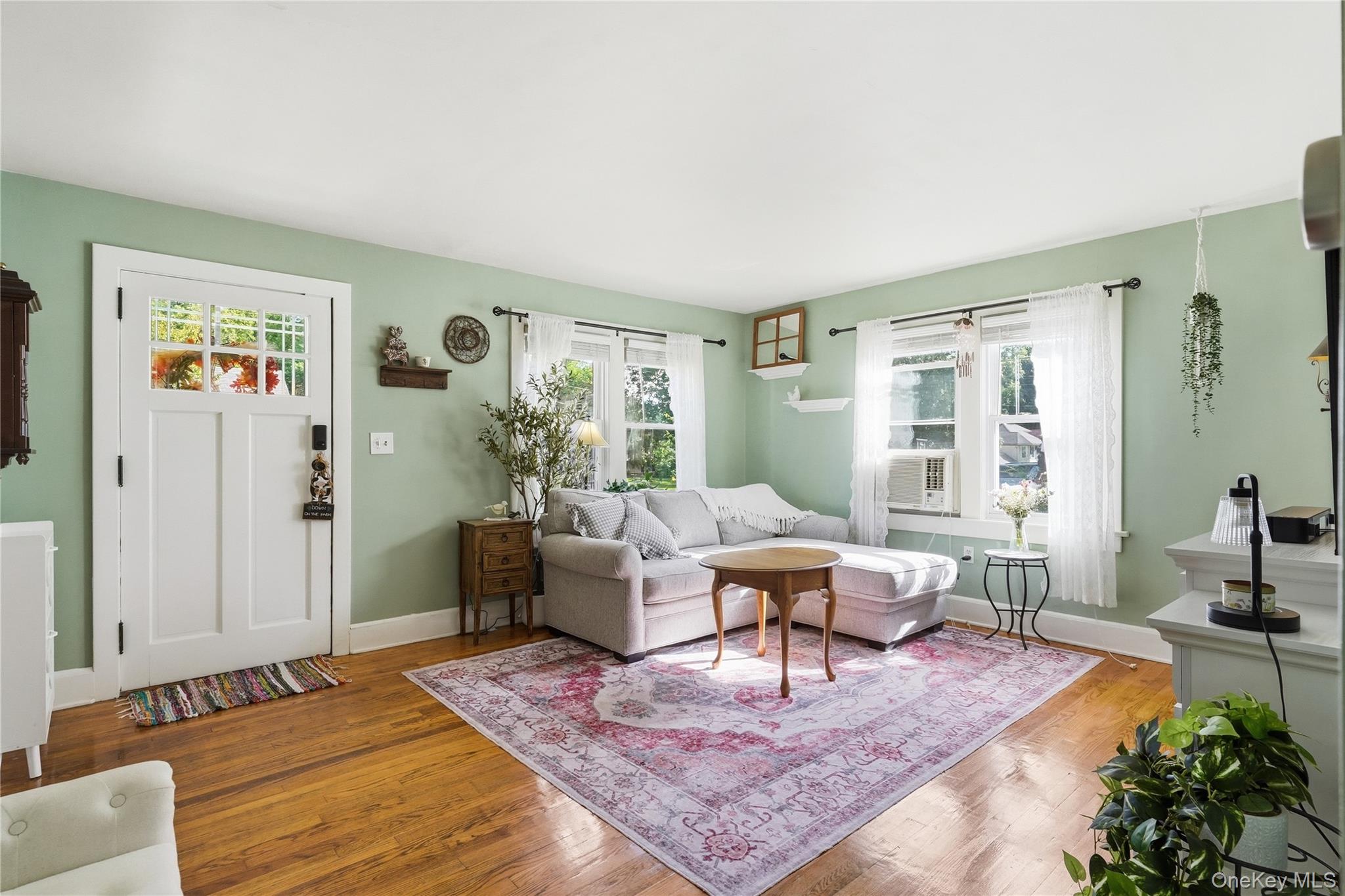 25 Hayes Street Property Photo 6