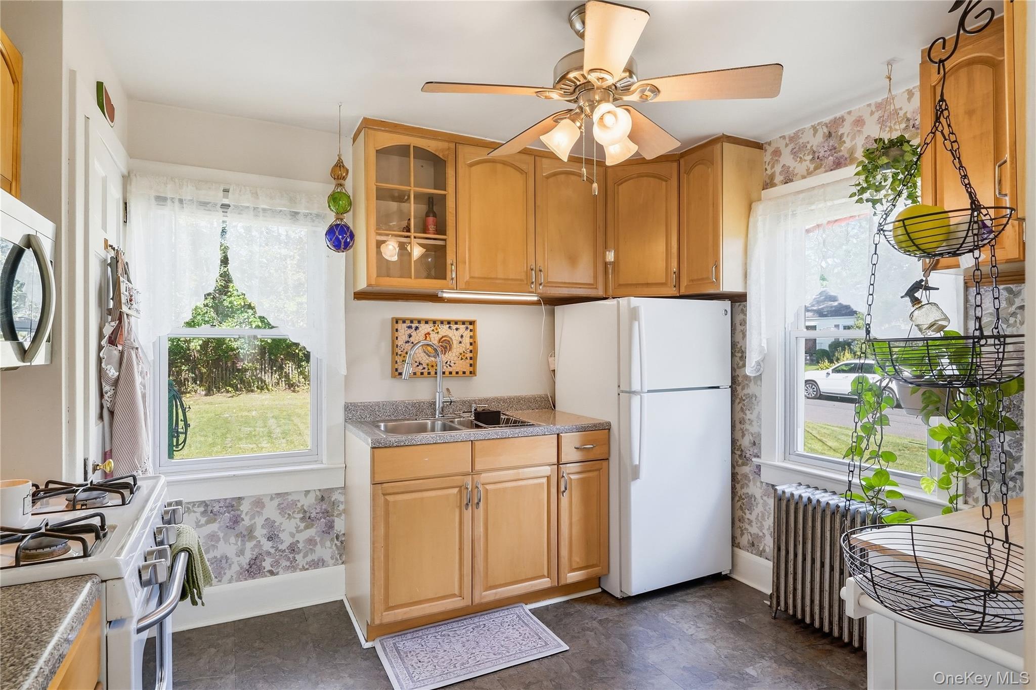 25 Hayes Street Property Photo 9