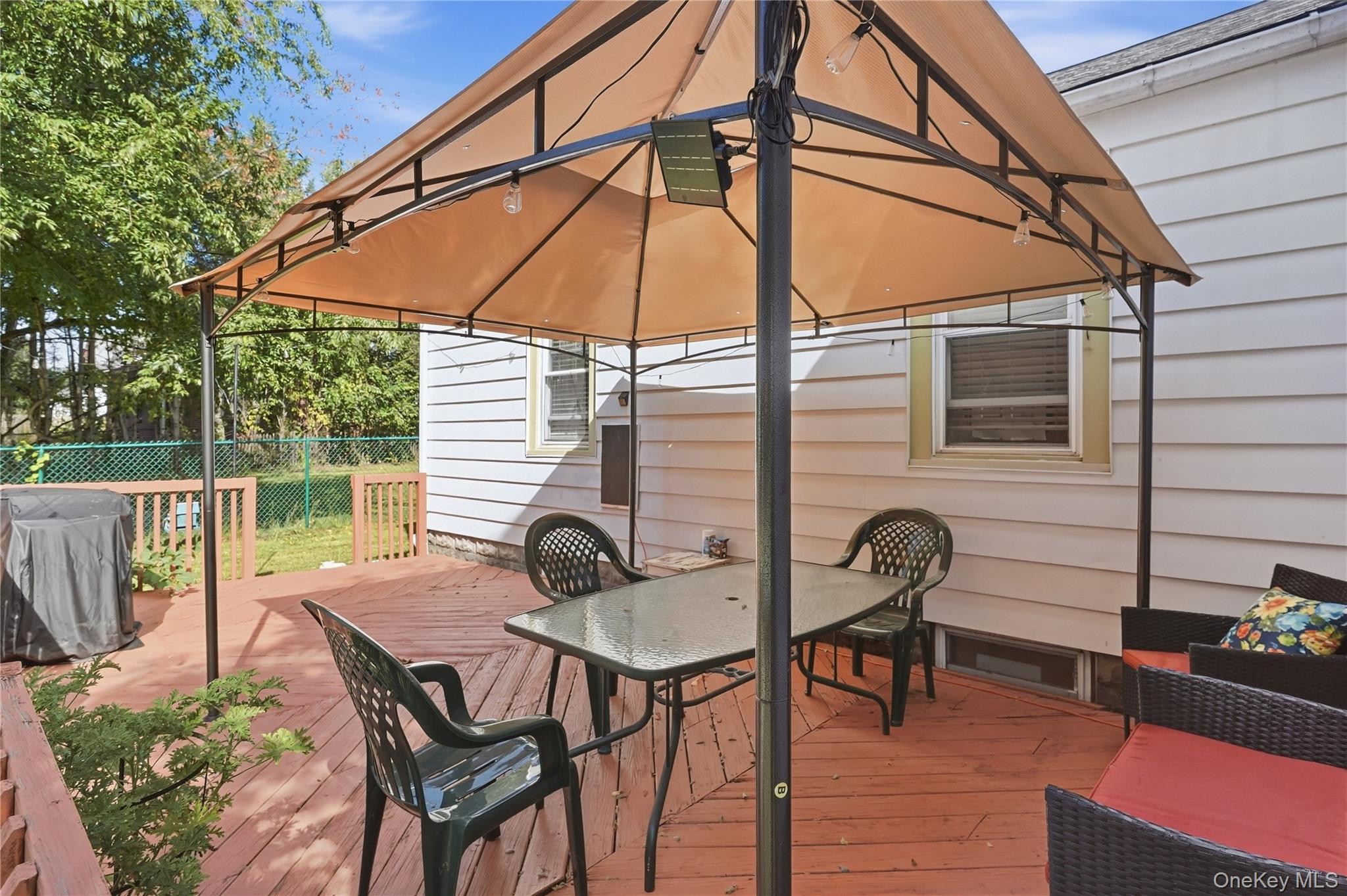 25 Hayes Street Property Photo 26