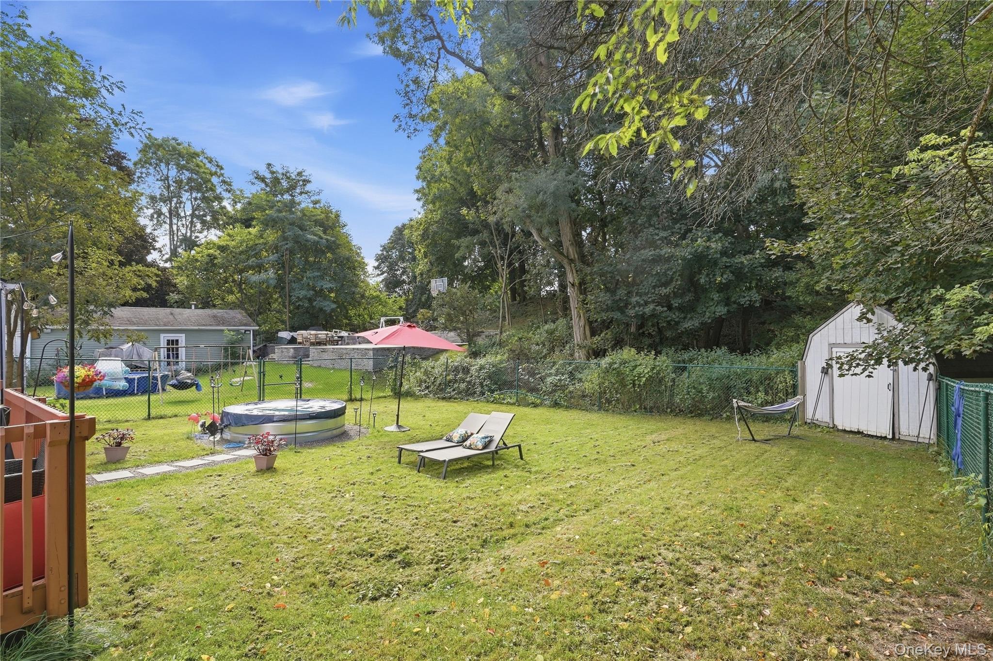 25 Hayes Street Property Photo 32