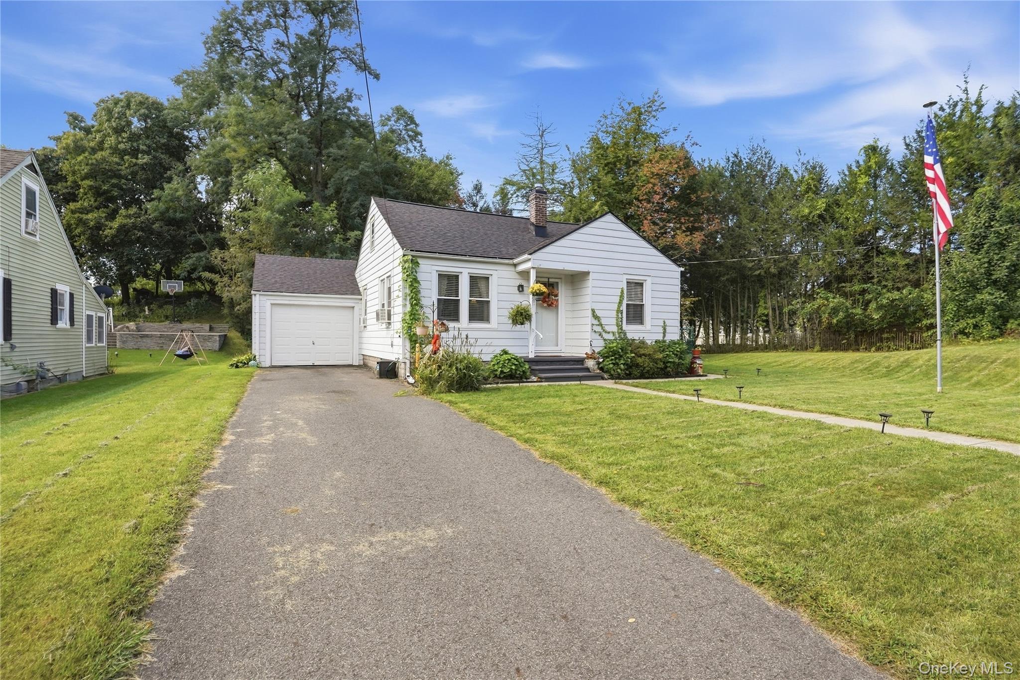25 Hayes Street Property Photo 35