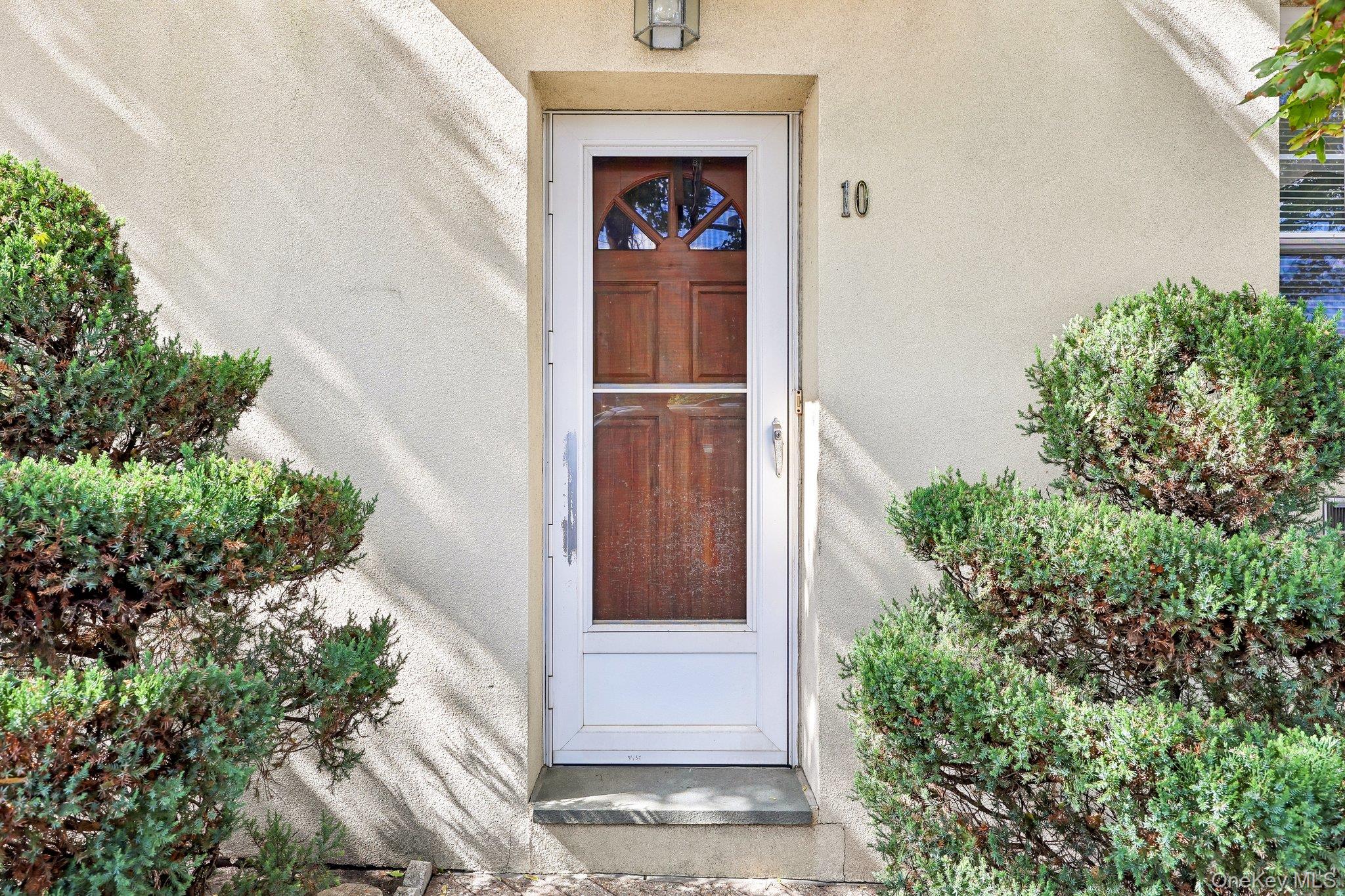 10 4th Street Property Photo 4