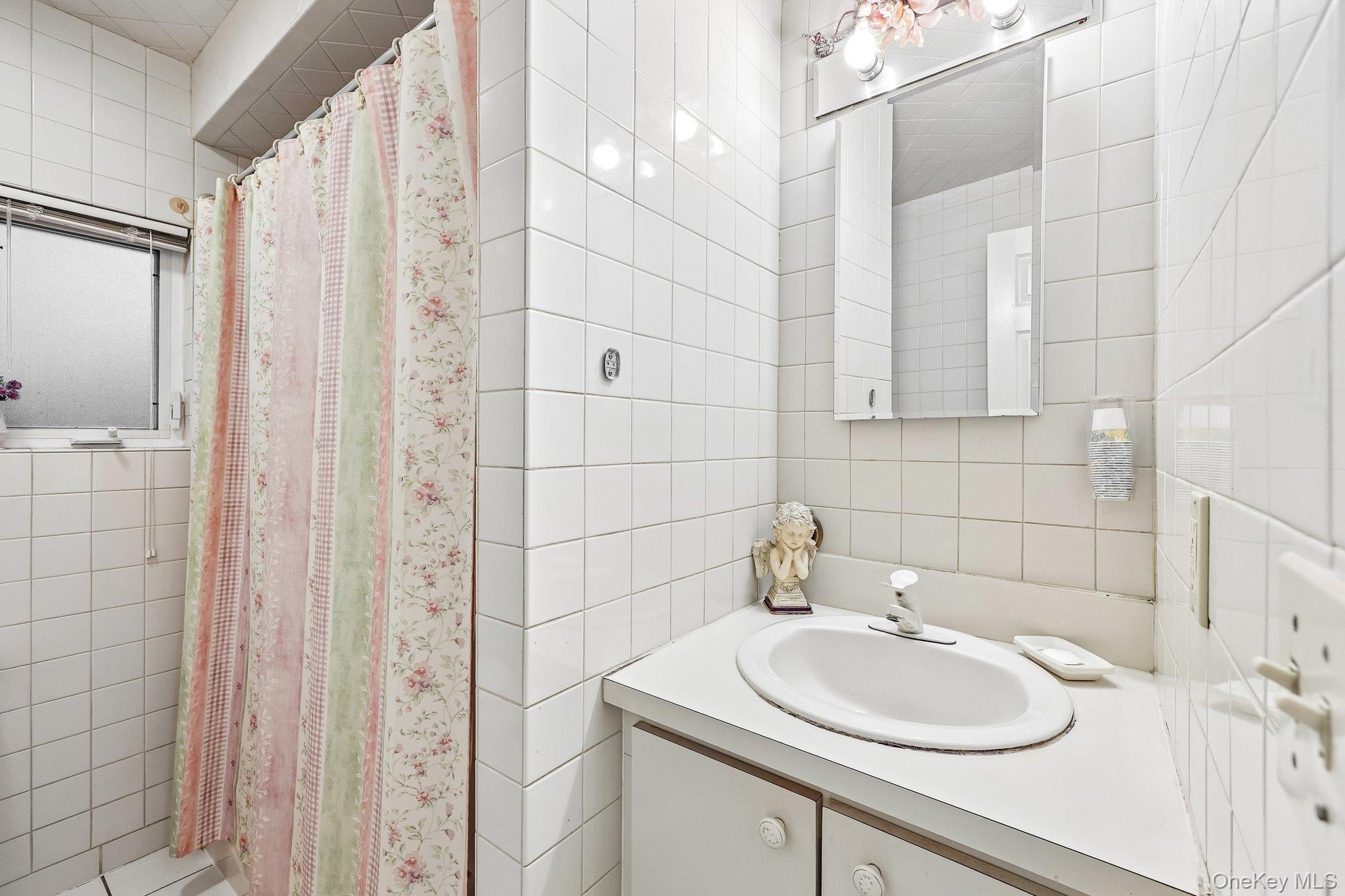10 4th Street Property Photo 18