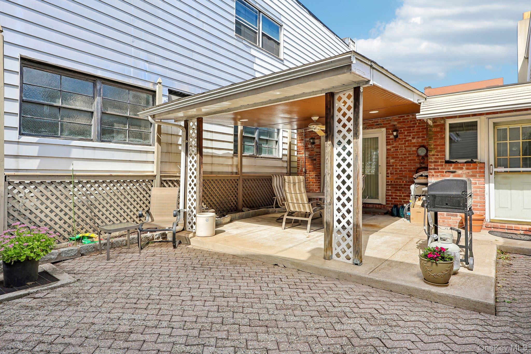 10 4th Street Property Photo 20