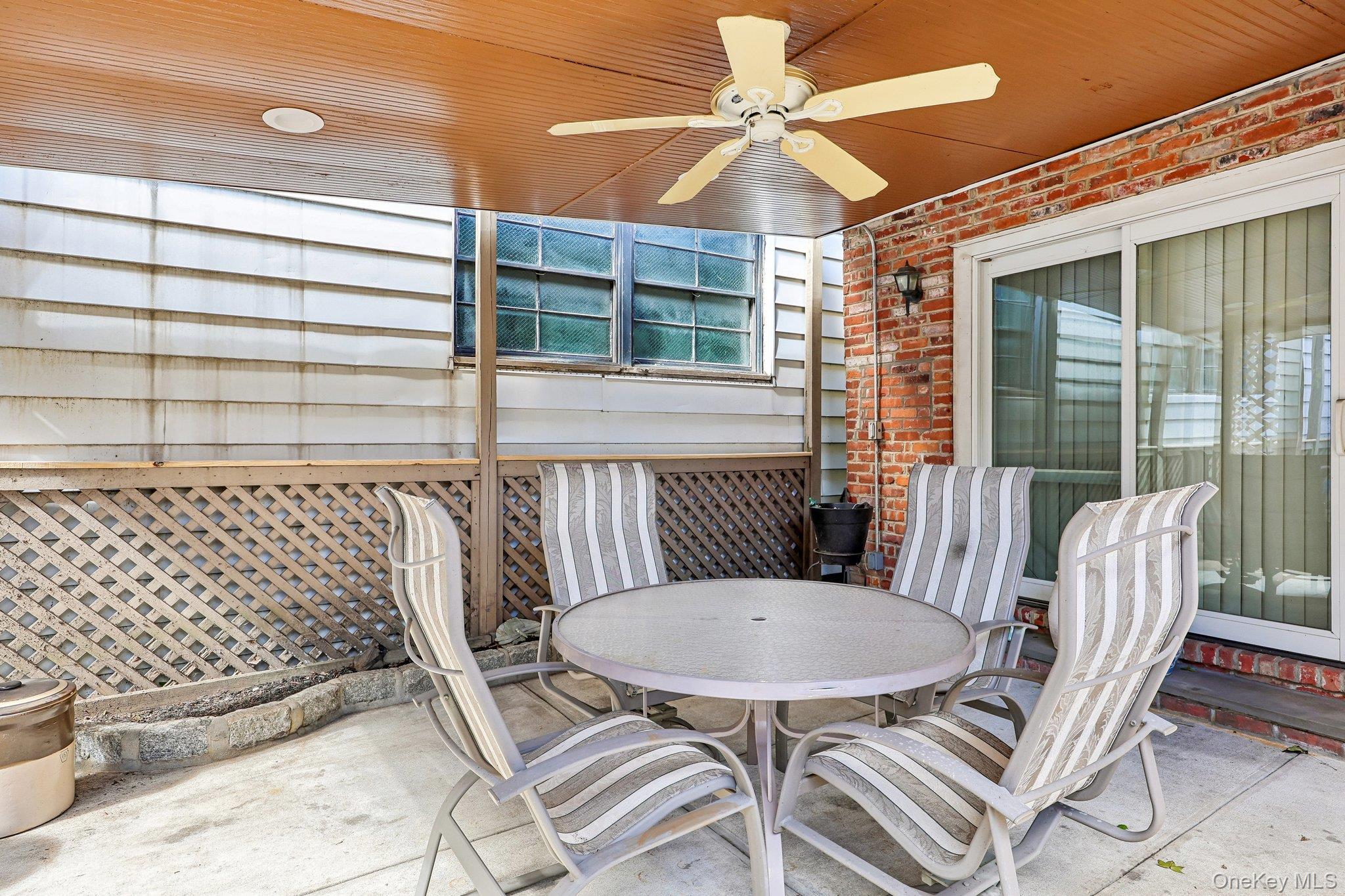 10 4th Street Property Photo 21