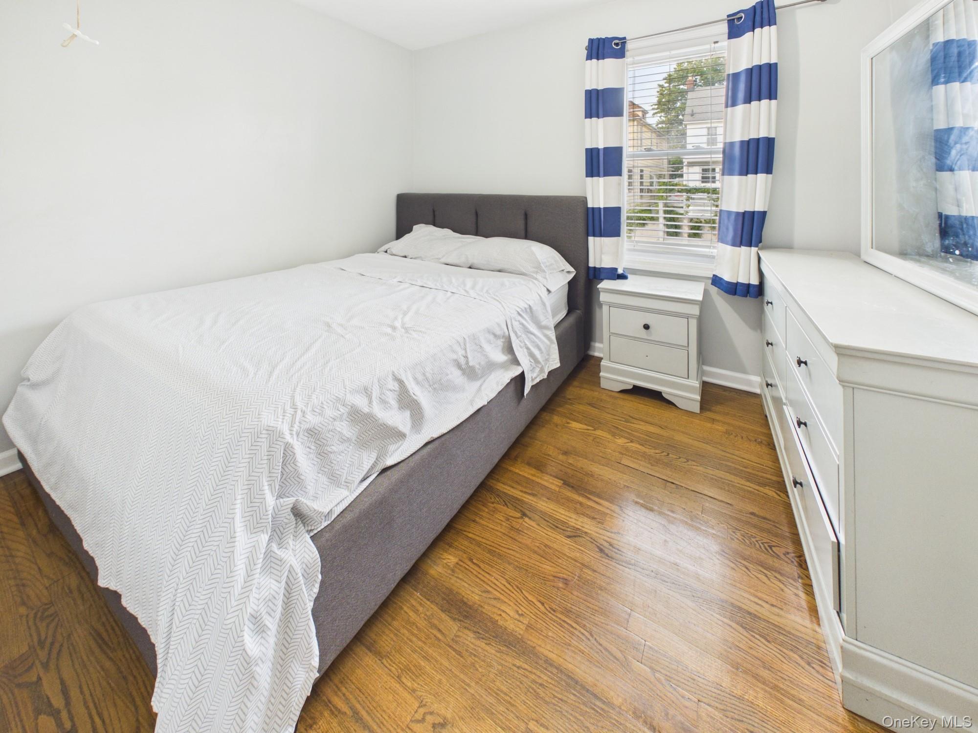 3147 Waterbury Avenue Property Photo 8