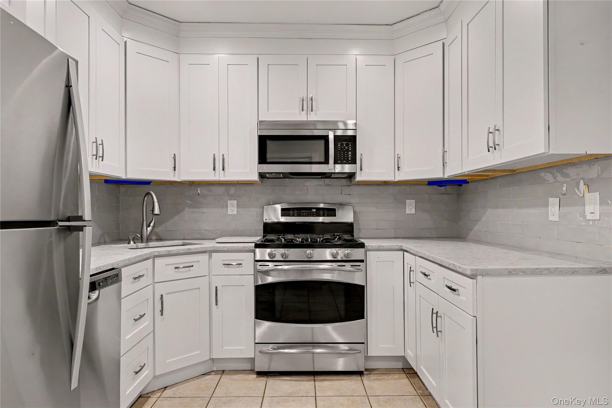 17 Grant Street 1 Property Photo 12