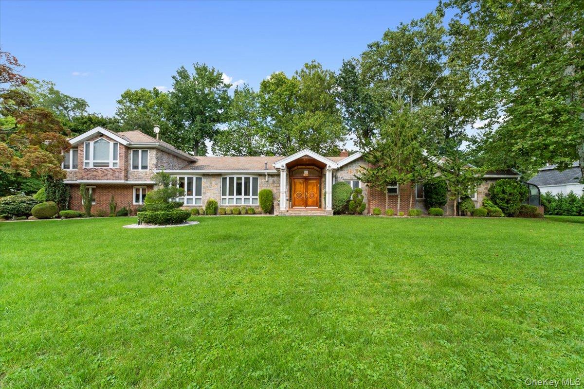 15 Hillcrest Drive Property Photo 1