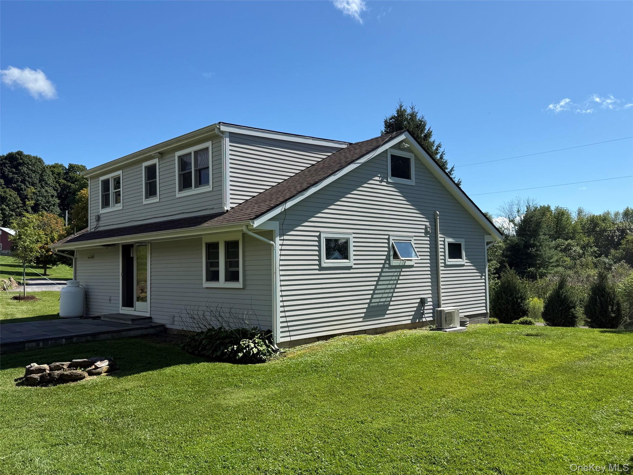 221 Prospect Hill Road Property Photo 2