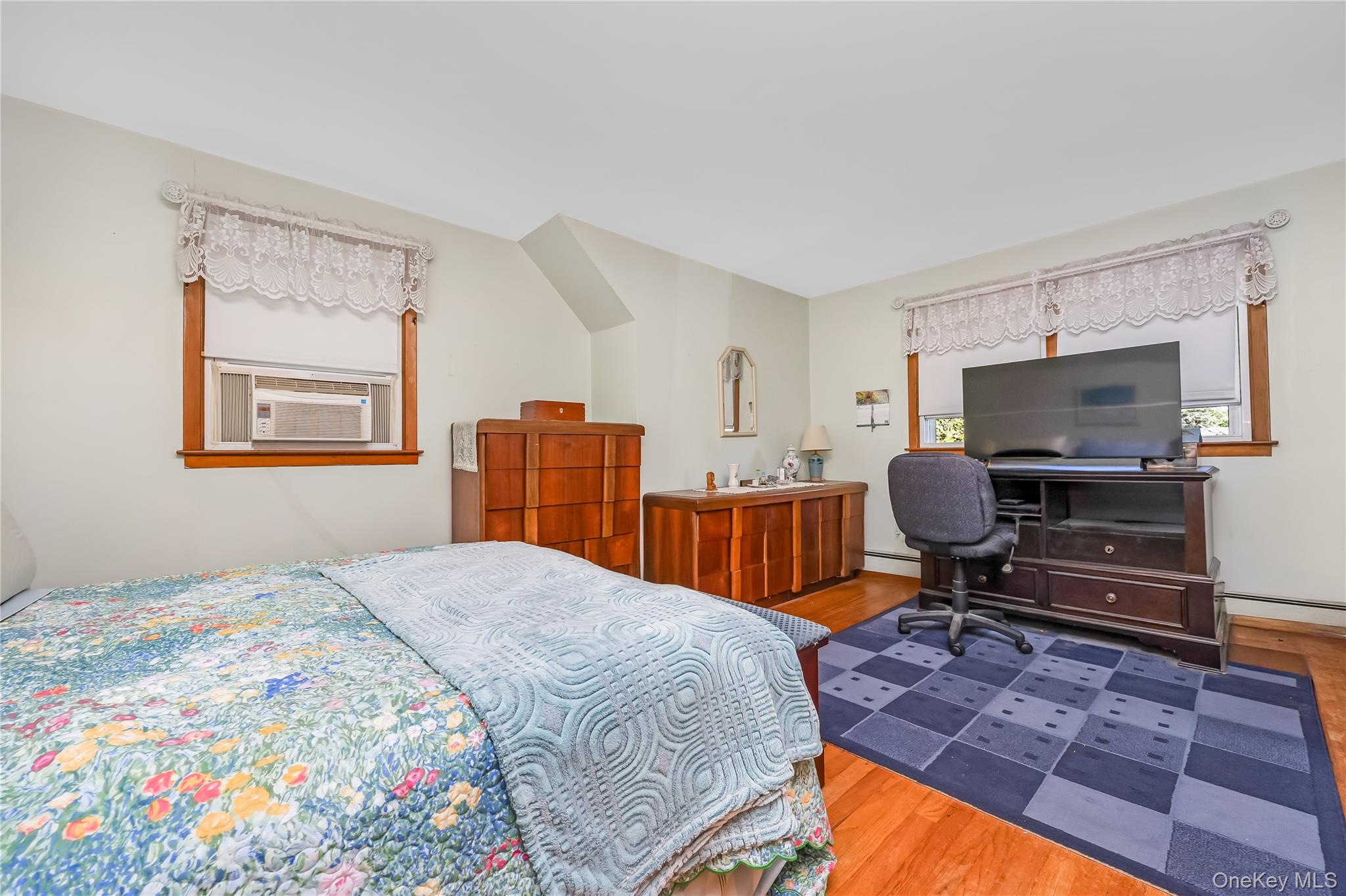 26 Dawes Avenue Property Photo 10