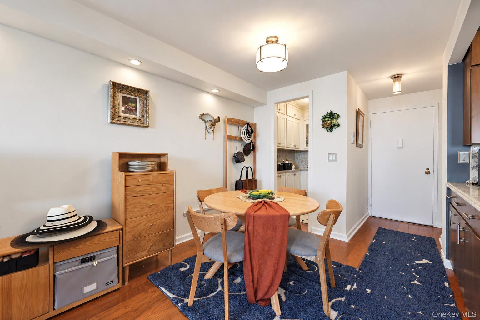 1155 Warburton Avenue 3y Property Photo 8
