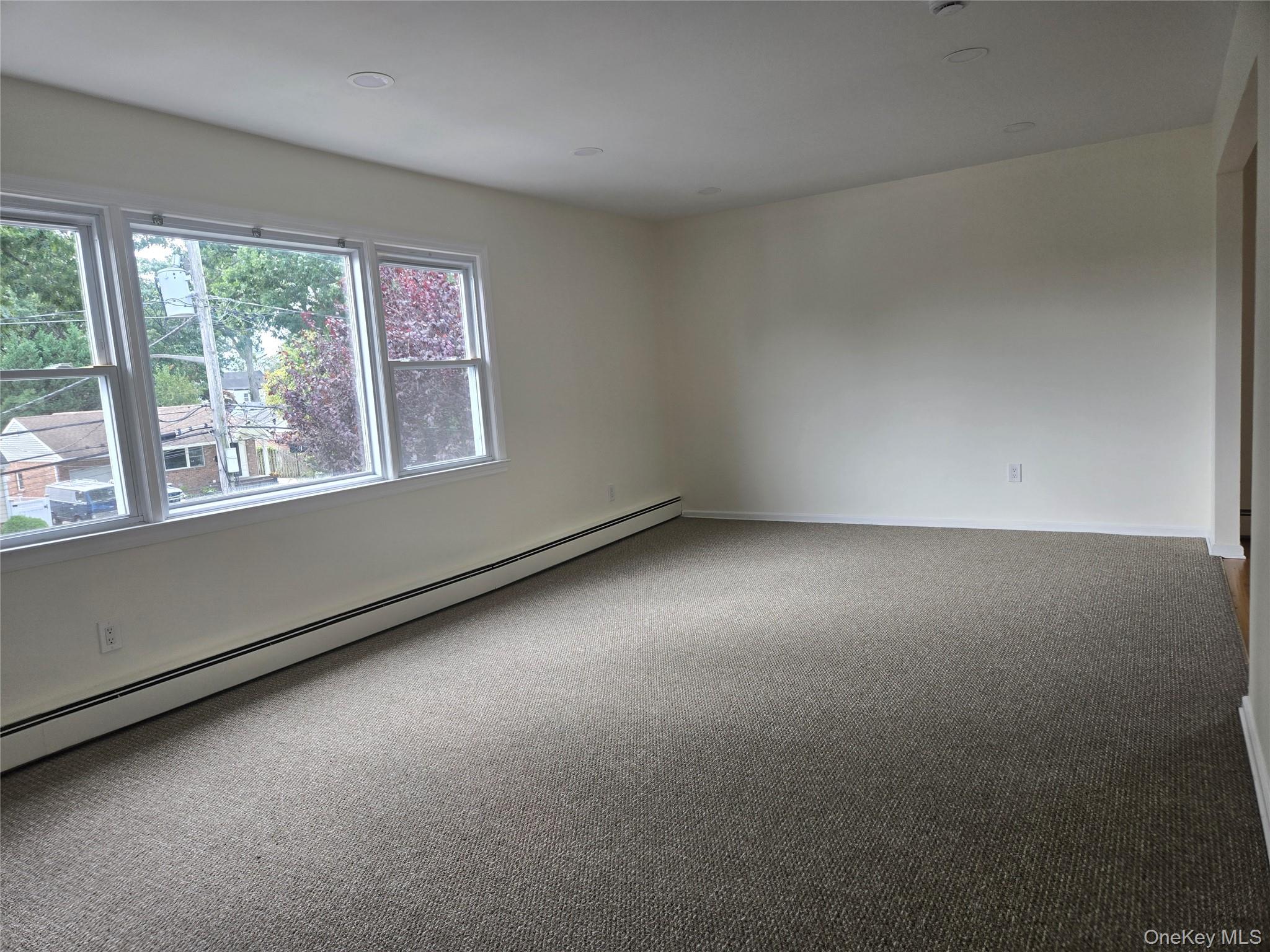 11 Columbia Avenue Property Photo 8