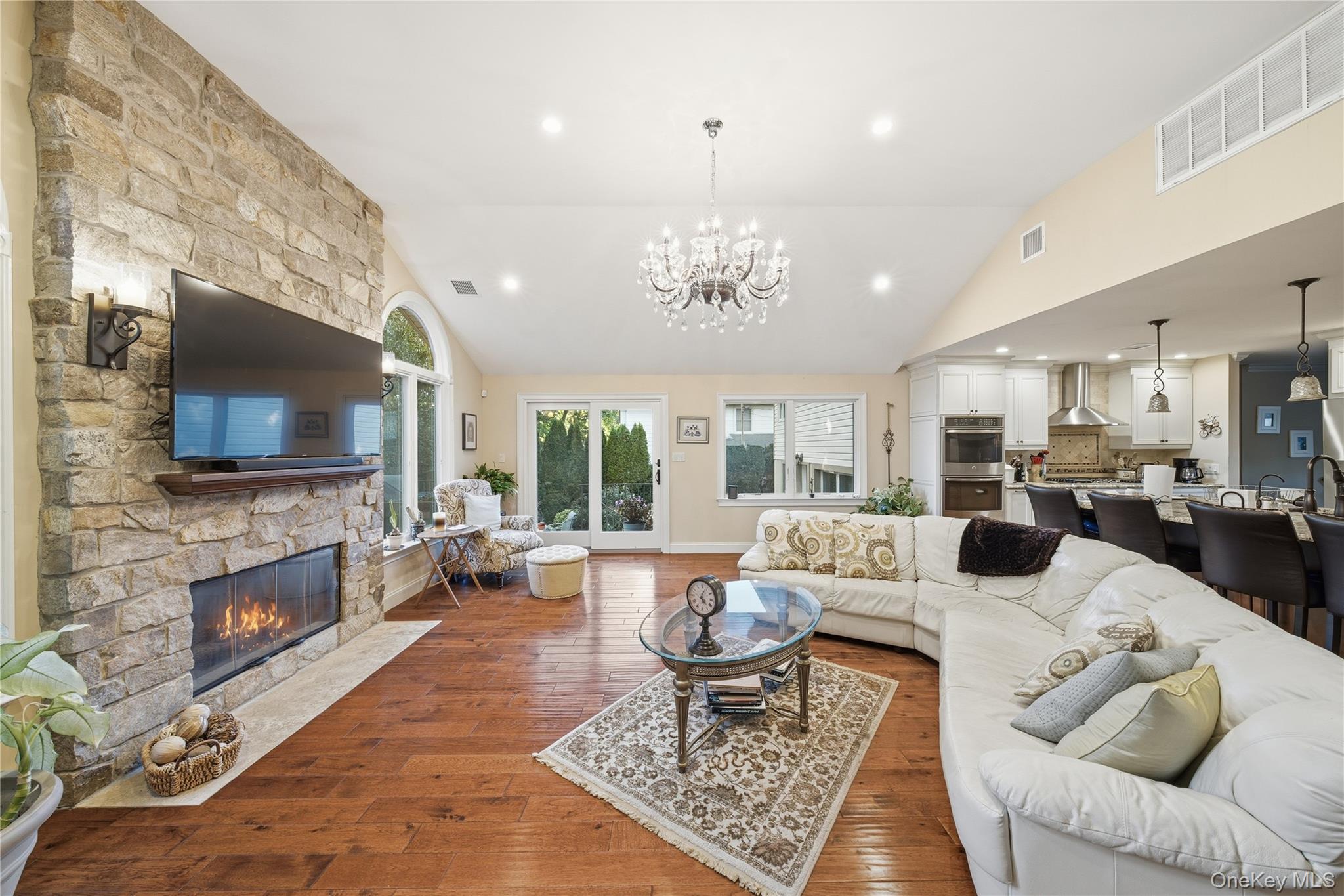 14 Kay Street Property Photo 36