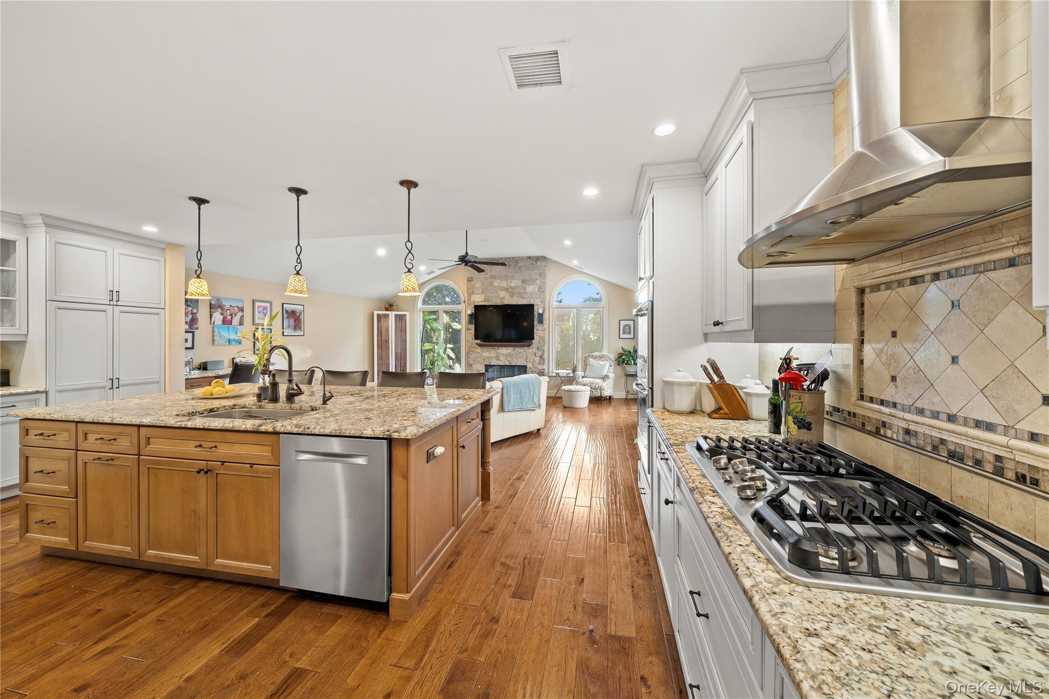 14 Kay Street Property Photo 45