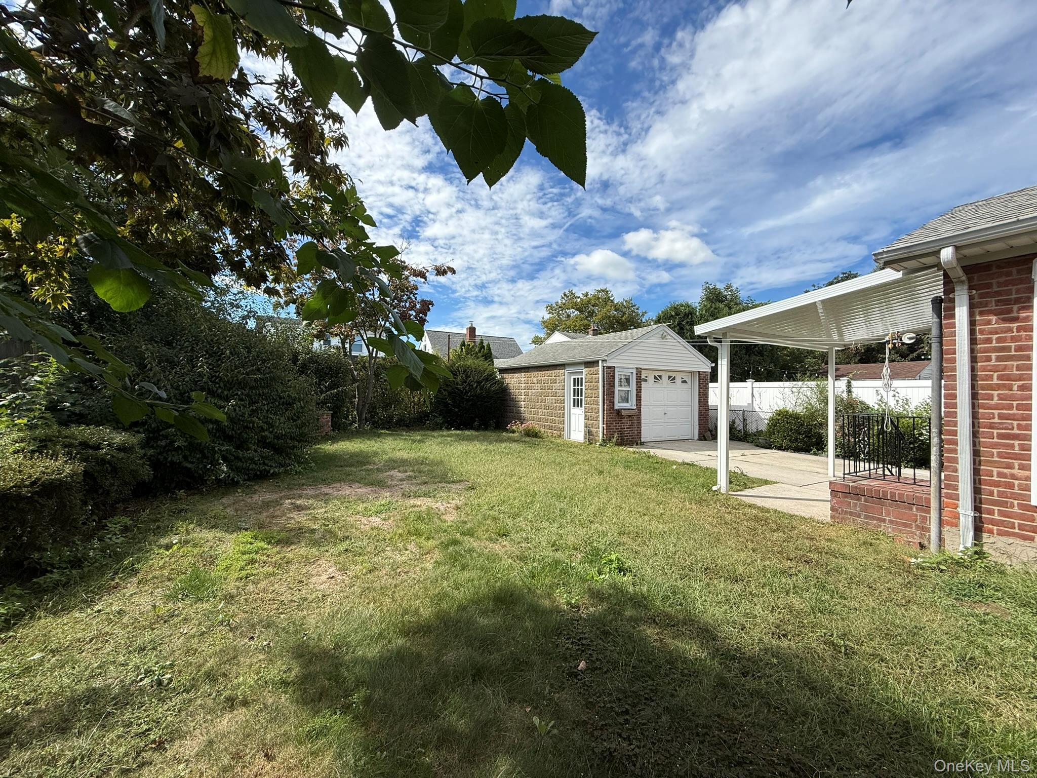 375 Latham Road Property Photo 4