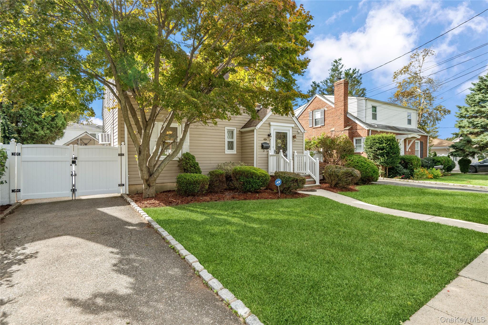 173 2nd Street Property Photo 5