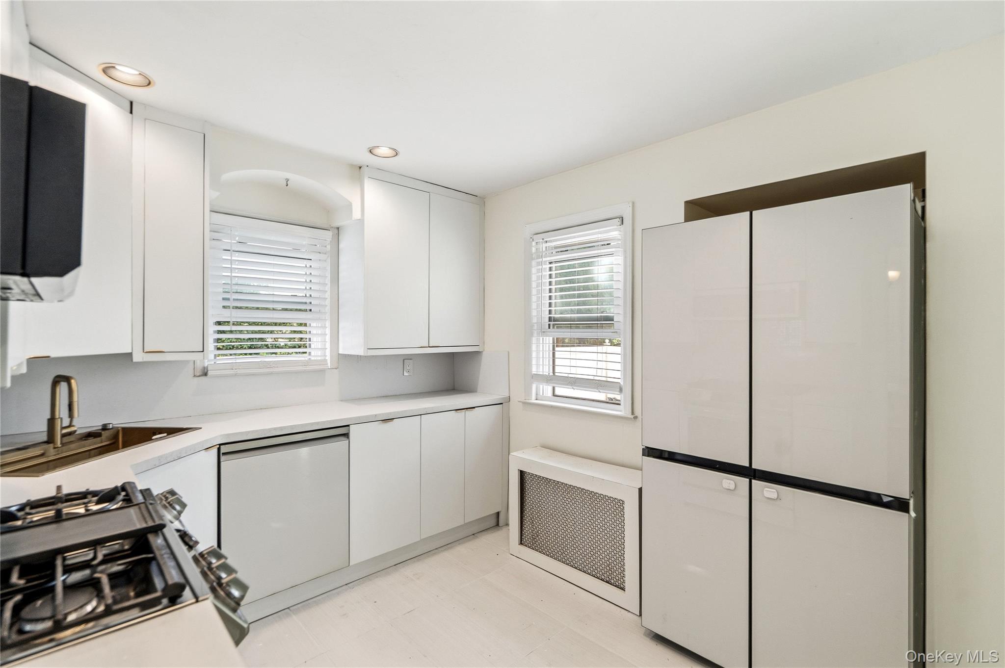 173 2nd Street Property Photo 14