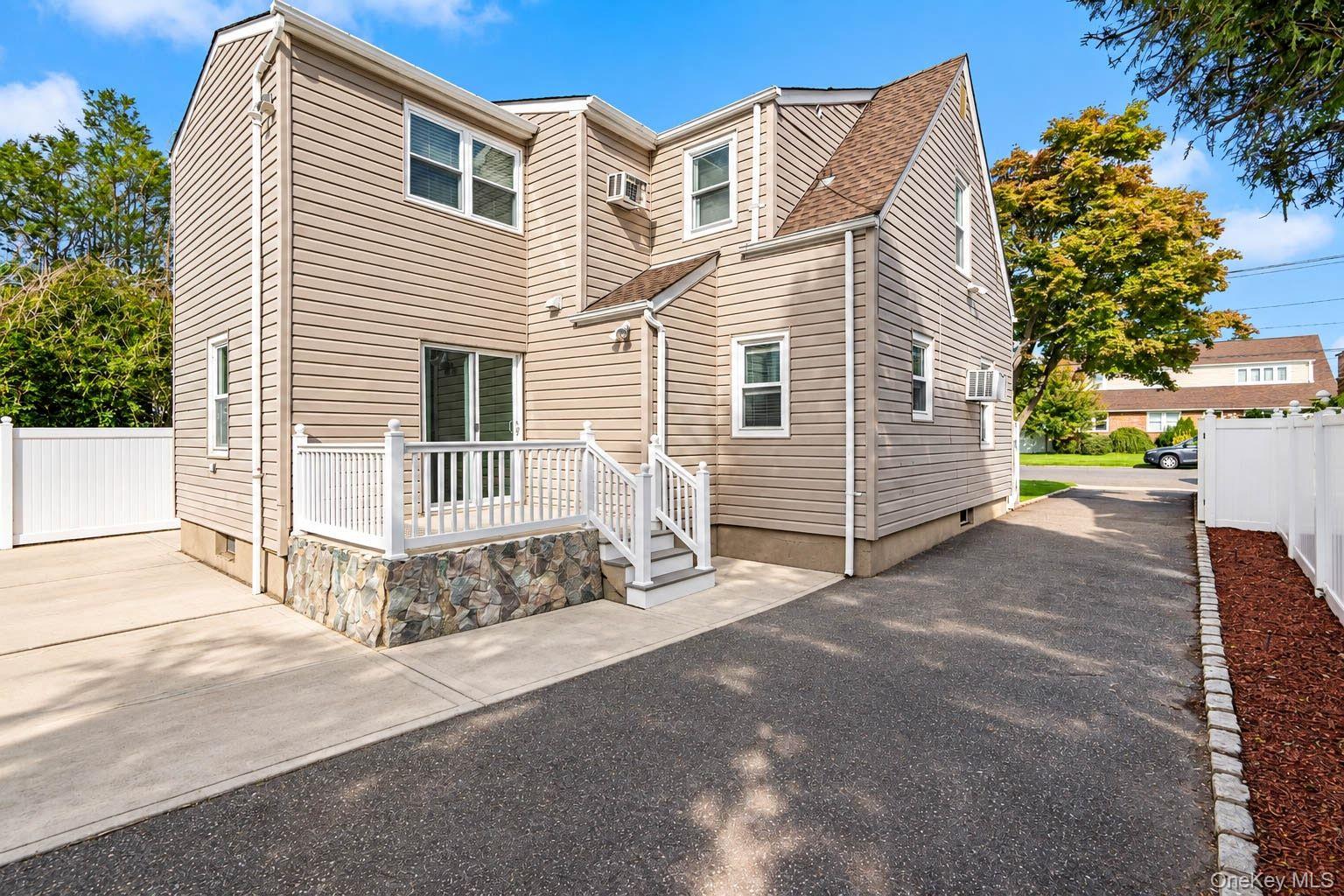 173 2nd Street Property Photo 30