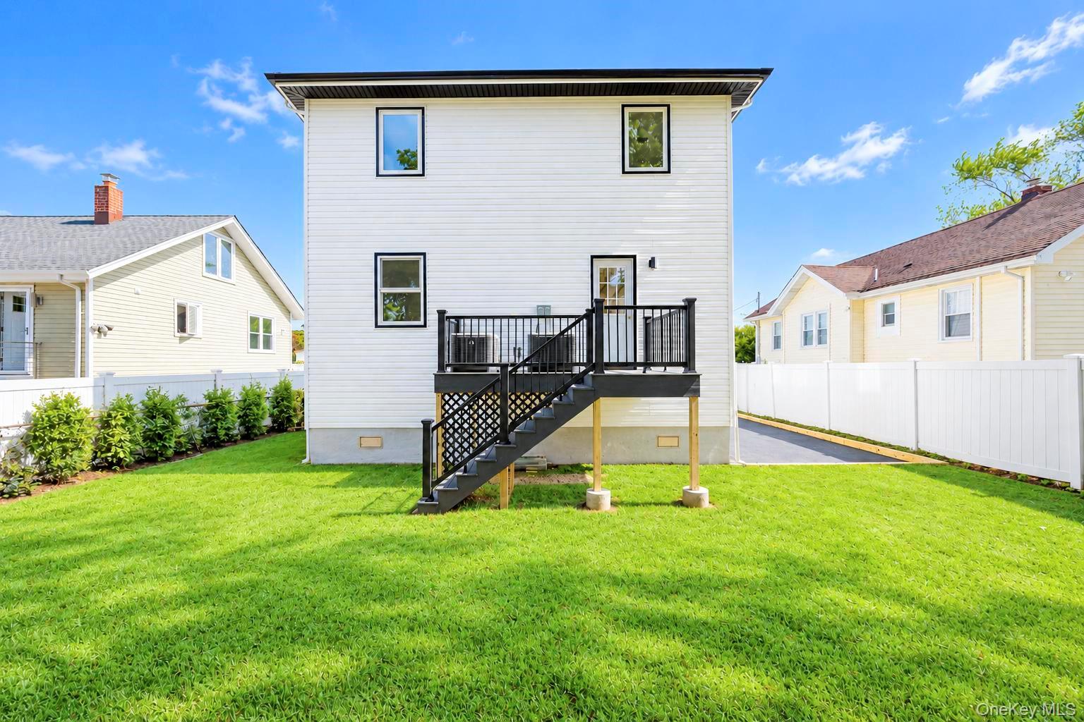 18 Sportsmans Avenue Property Photo 3