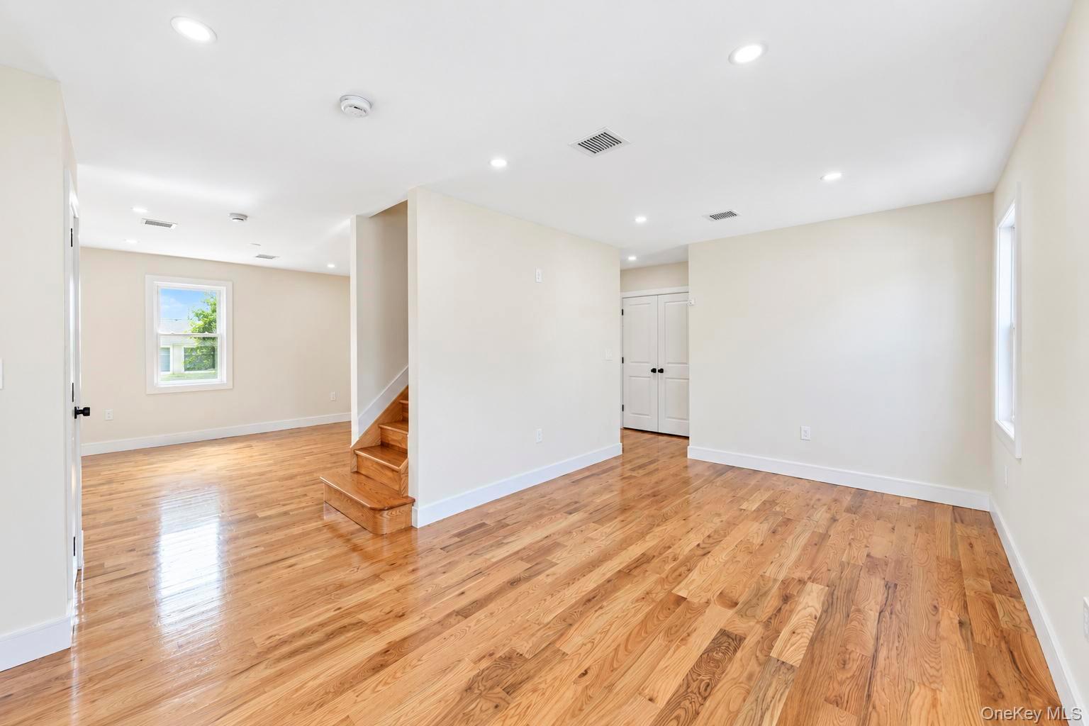 18 Sportsmans Avenue Property Photo 11
