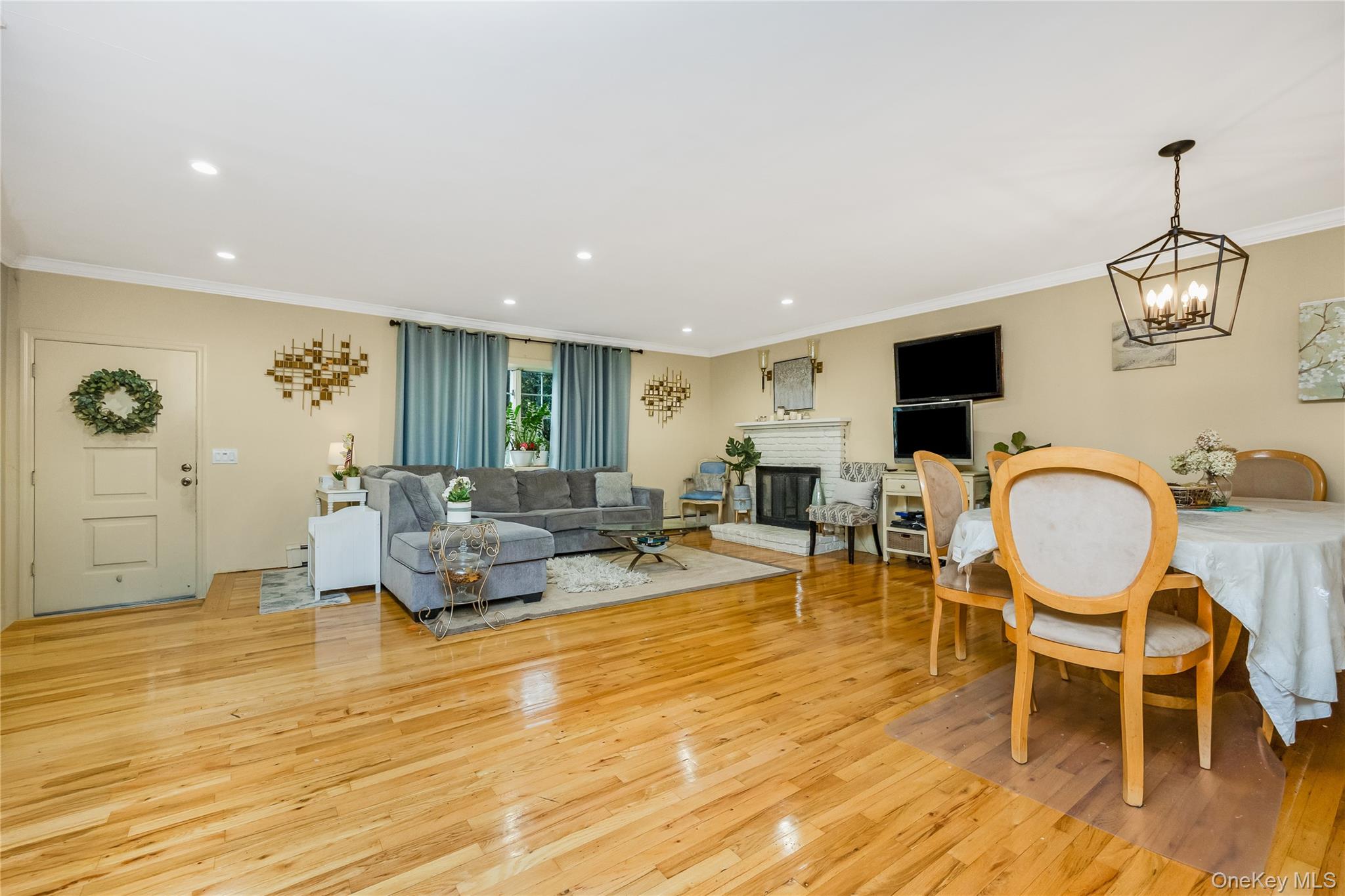 146 Elm Street Property Photo 15