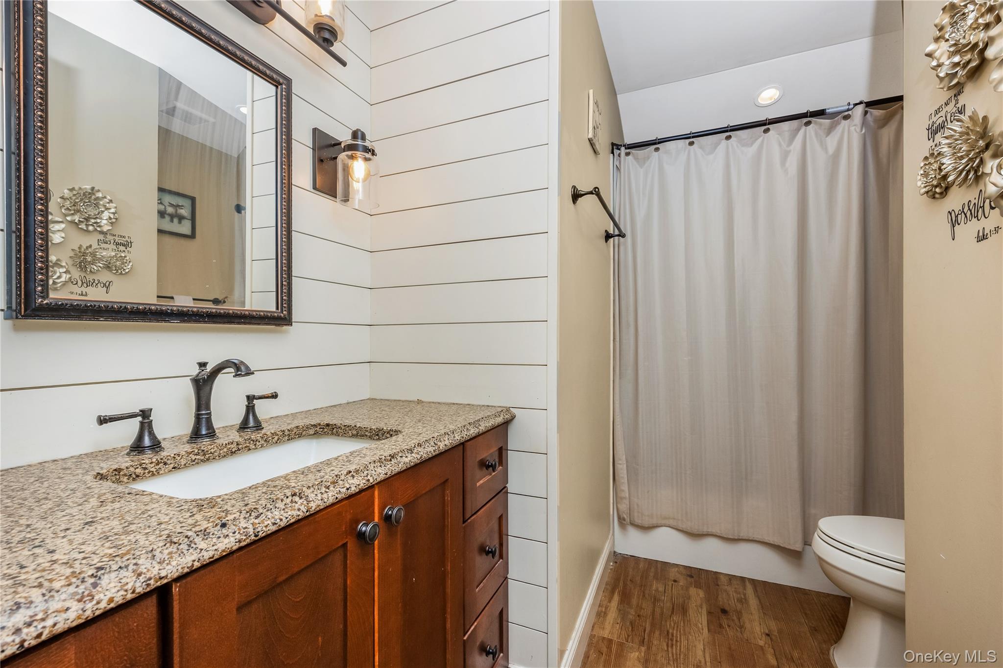146 Elm Street Property Photo 21