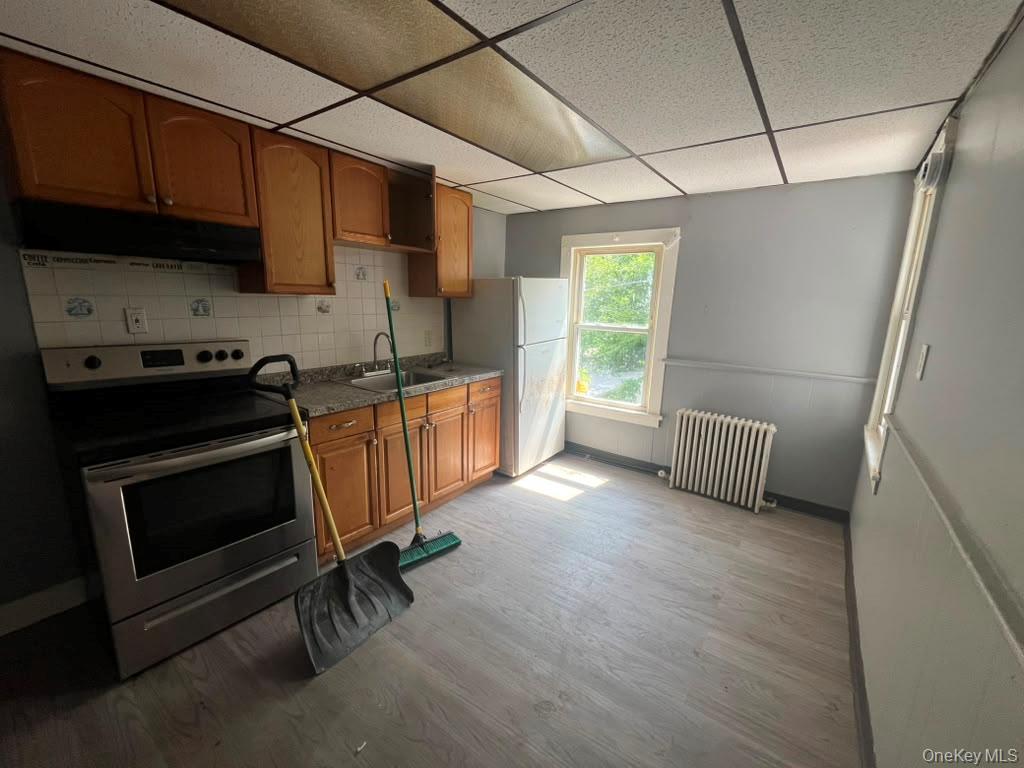 14 Park Street Property Photo 3